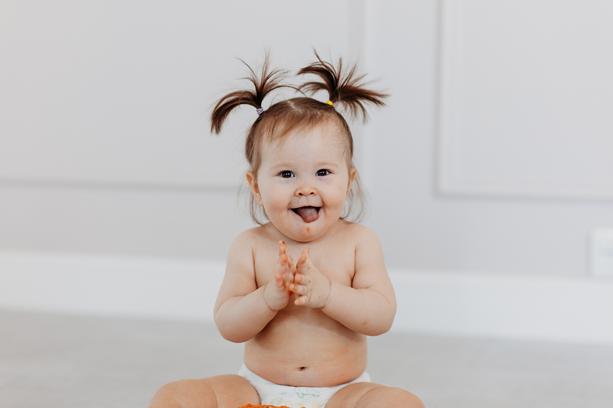 1 годик. Семейный фотограф Тюмень, фотограф на роды Салмина Мария