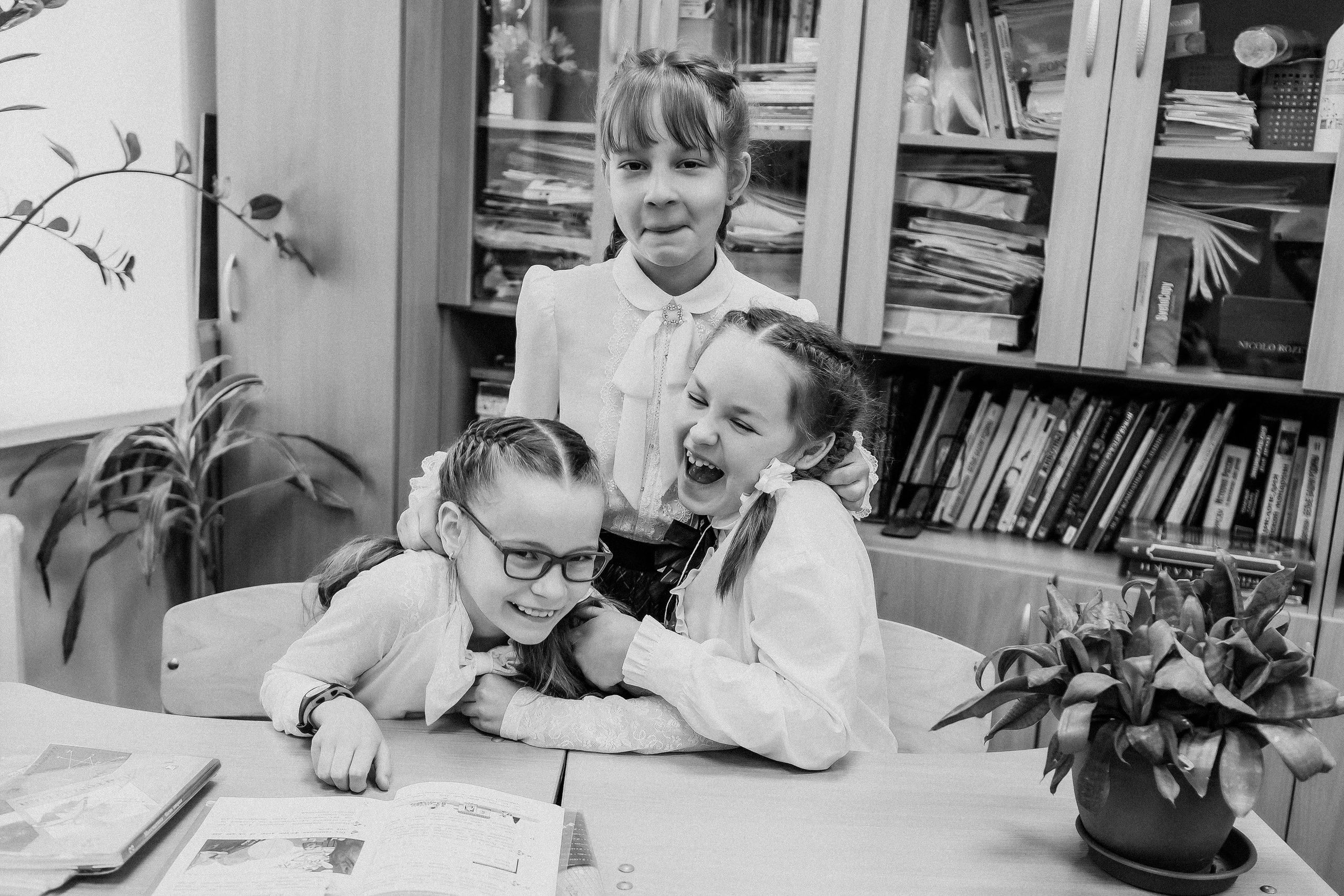 Школа 2 класс. Семейный фотограф Тюмень, фотограф на роды Салмина Мария