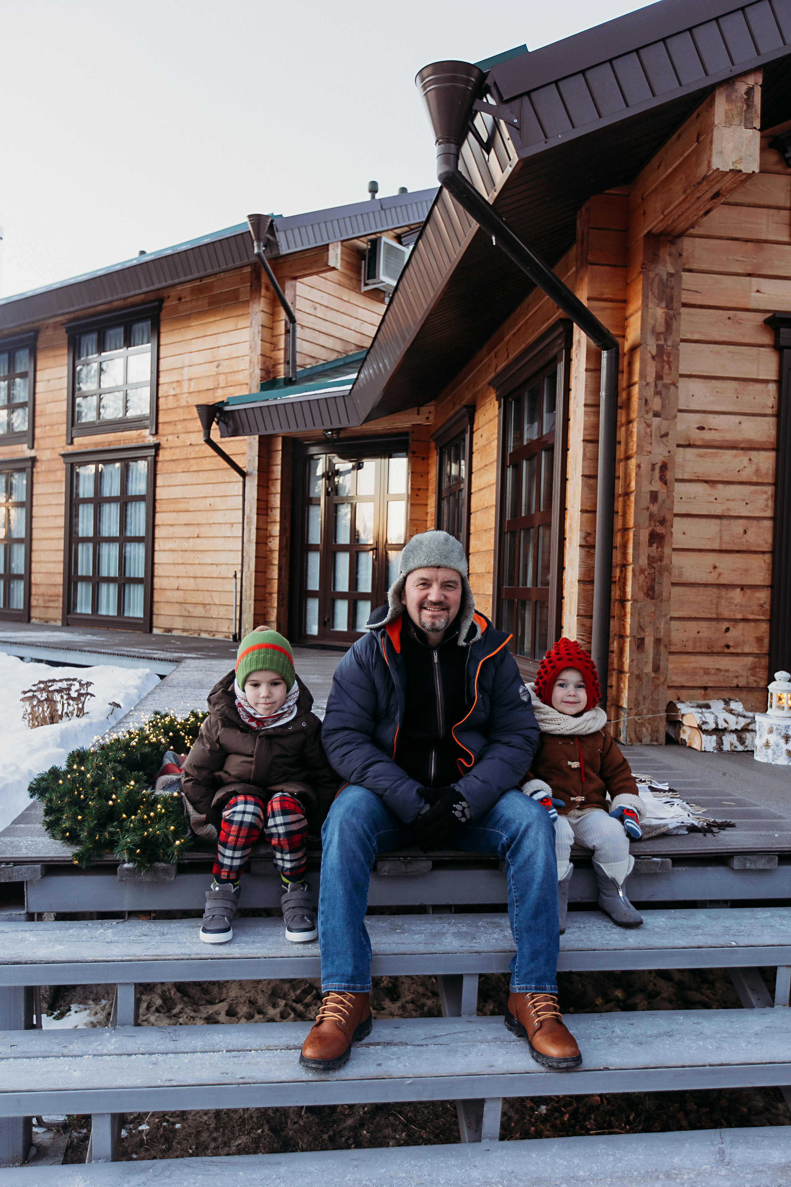 Тёплый новый год. Семейный фотограф Тюмень, фотограф на роды Салмина Мария
