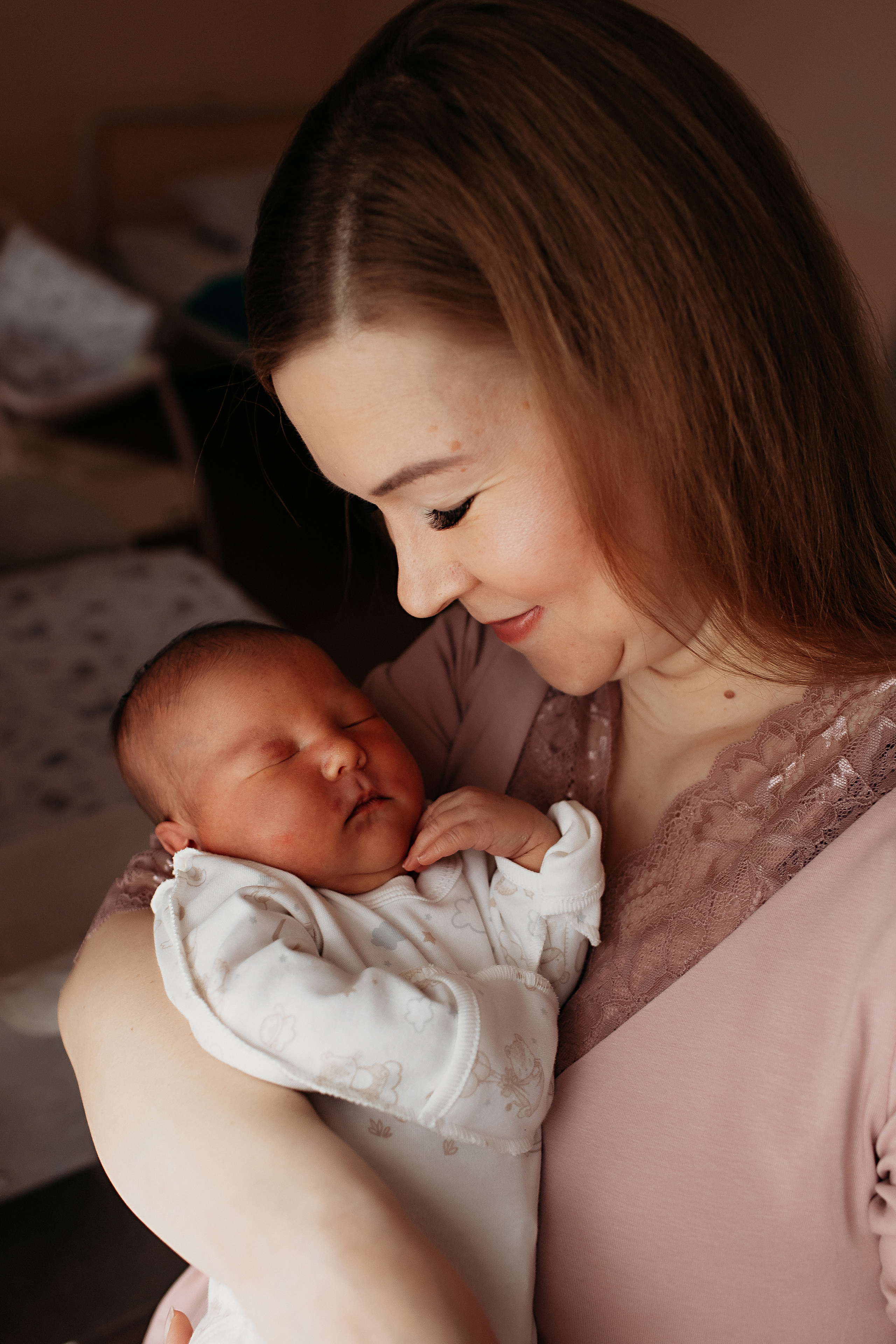 Выписка с палатой. Семейный фотограф Тюмень, фотограф на роды Салмина Мария