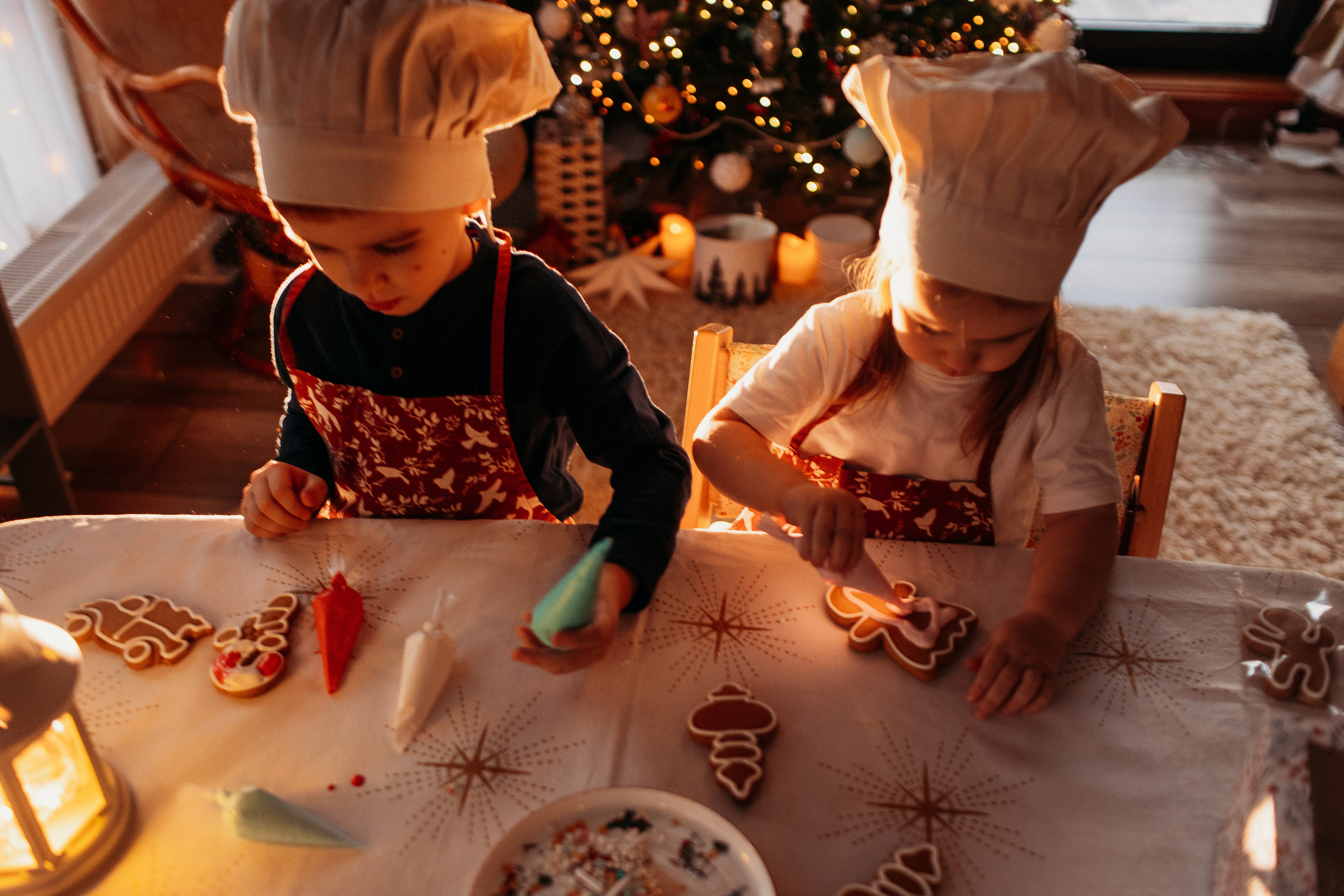 Тёплый новый год. Семейный фотограф Тюмень, фотограф на роды Салмина Мария