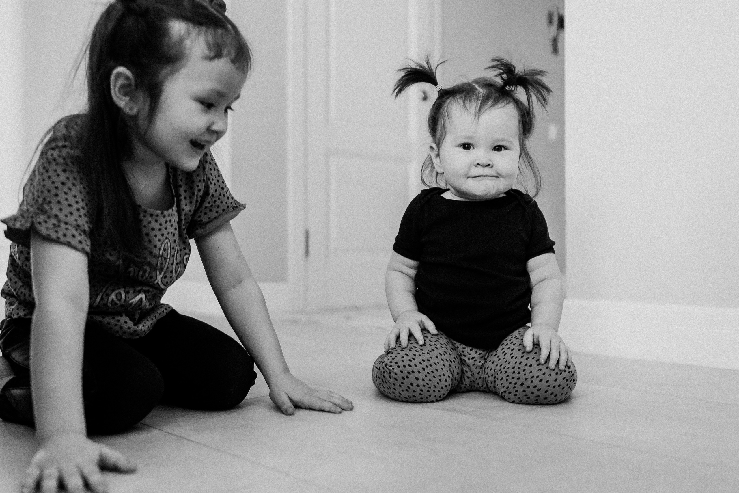 1 годик. Семейный фотограф Тюмень, фотограф на роды Салмина Мария