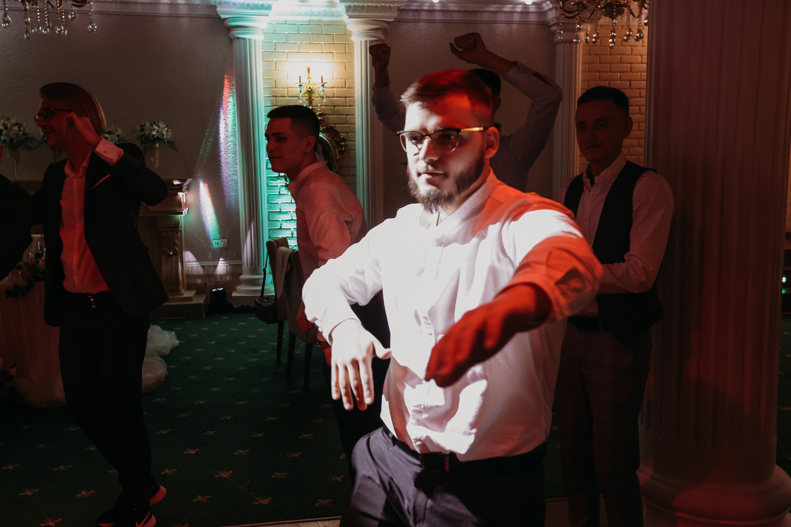 Банкет. Семейный фотограф Тюмень, фотограф на роды Салмина Мария