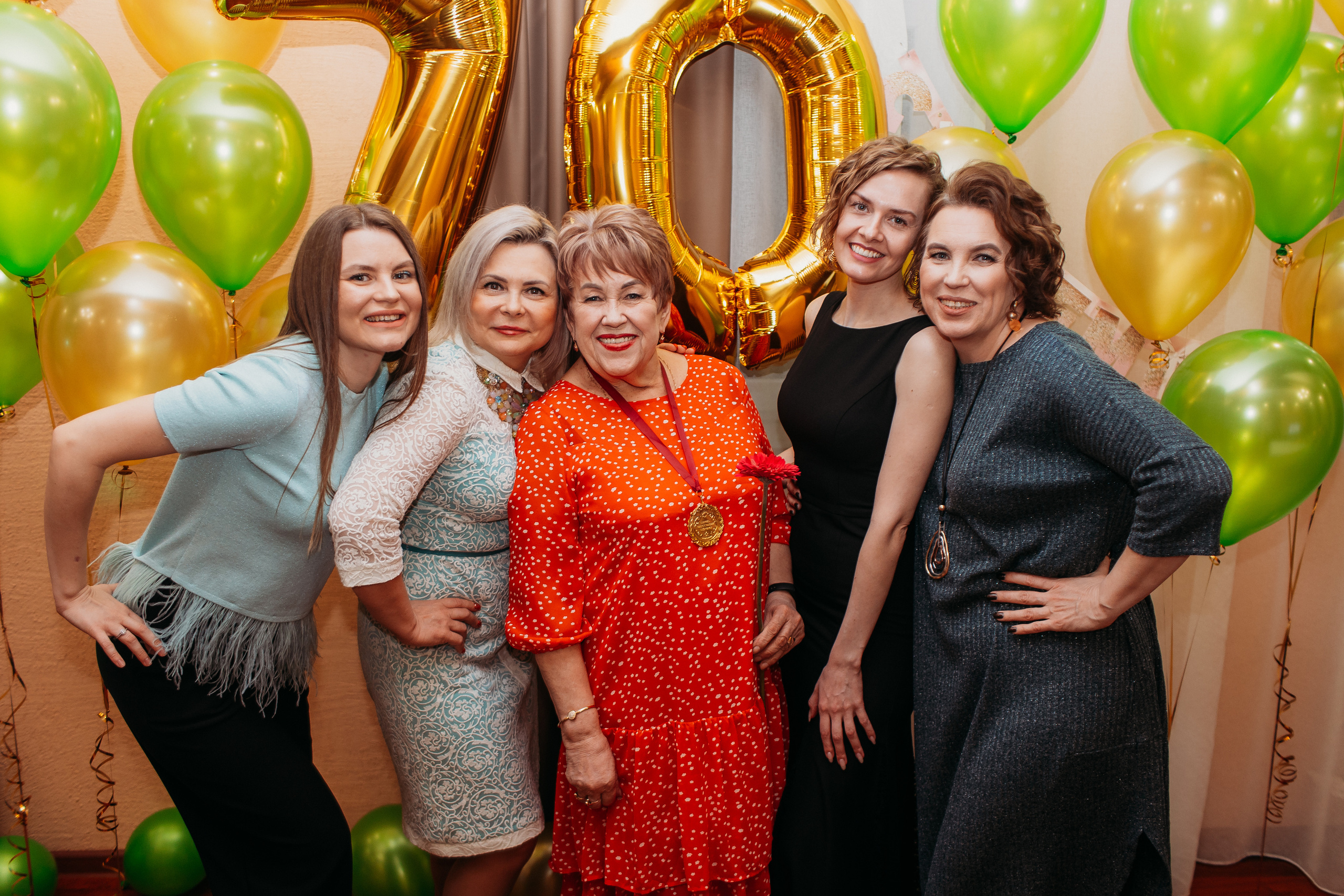 Банкет. Семейный фотограф Тюмень, фотограф на роды Салмина Мария