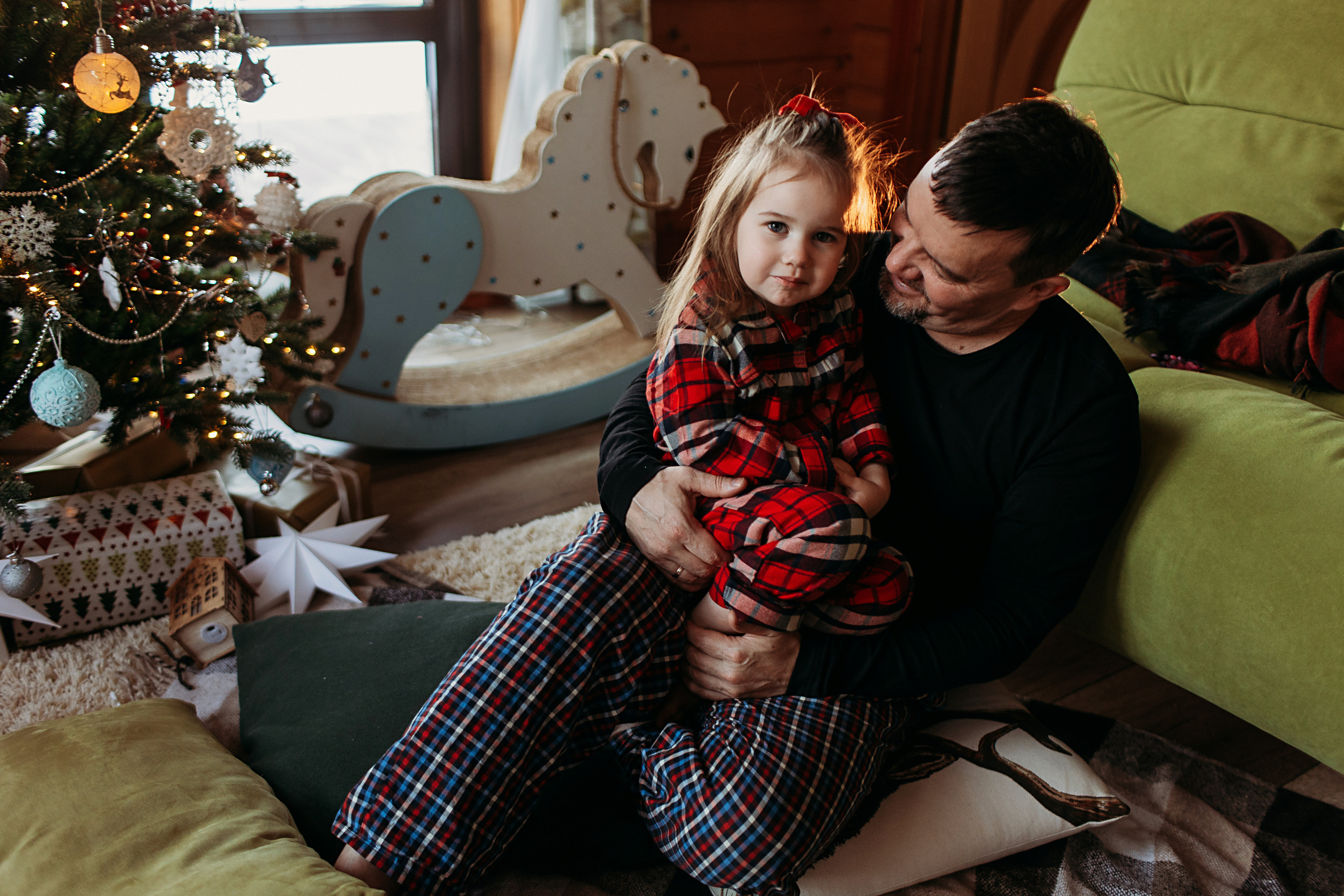 Тёплый новый год. Семейный фотограф Тюмень, фотограф на роды Салмина Мария