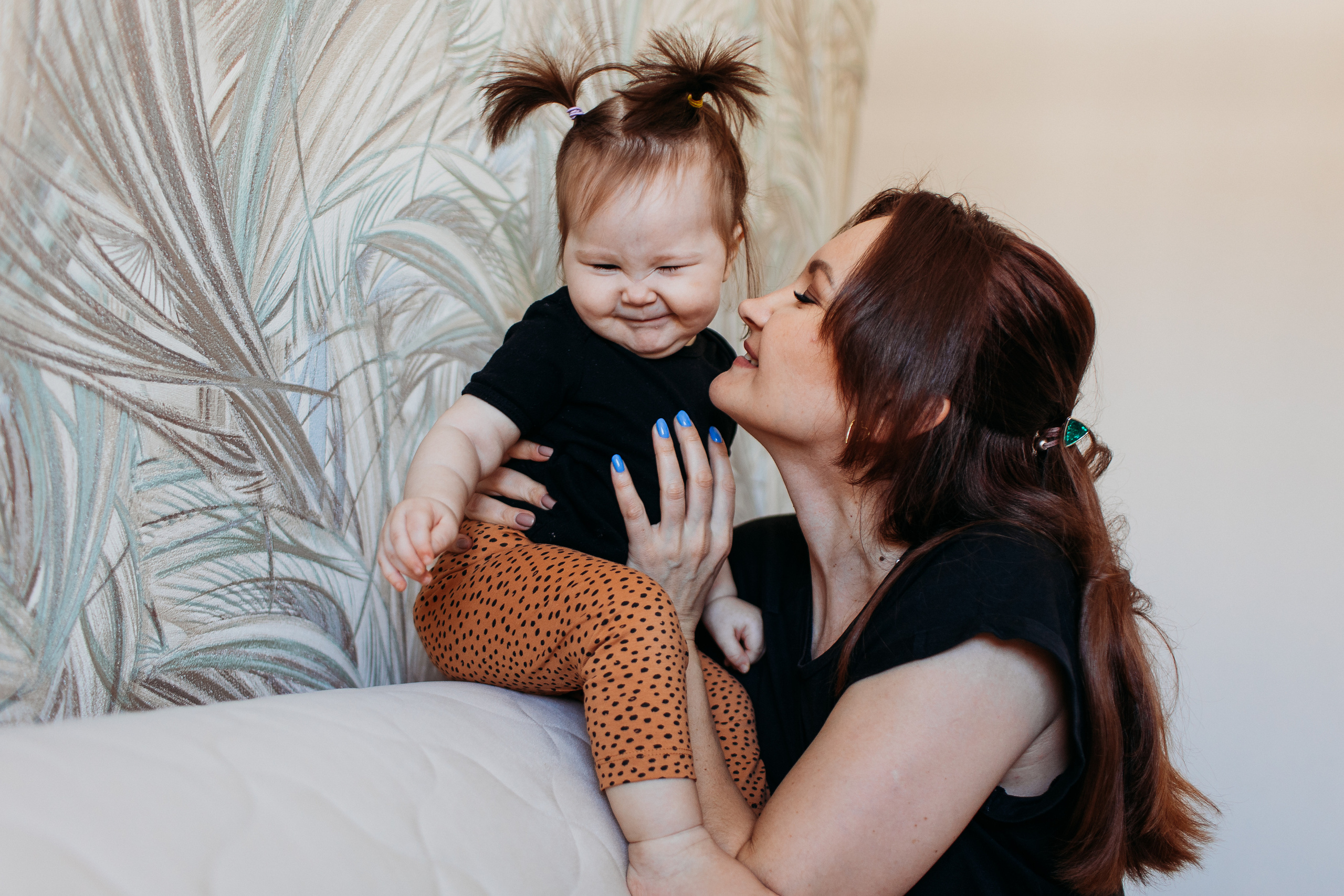 1 годик. Семейный фотограф Тюмень, фотограф на роды Салмина Мария