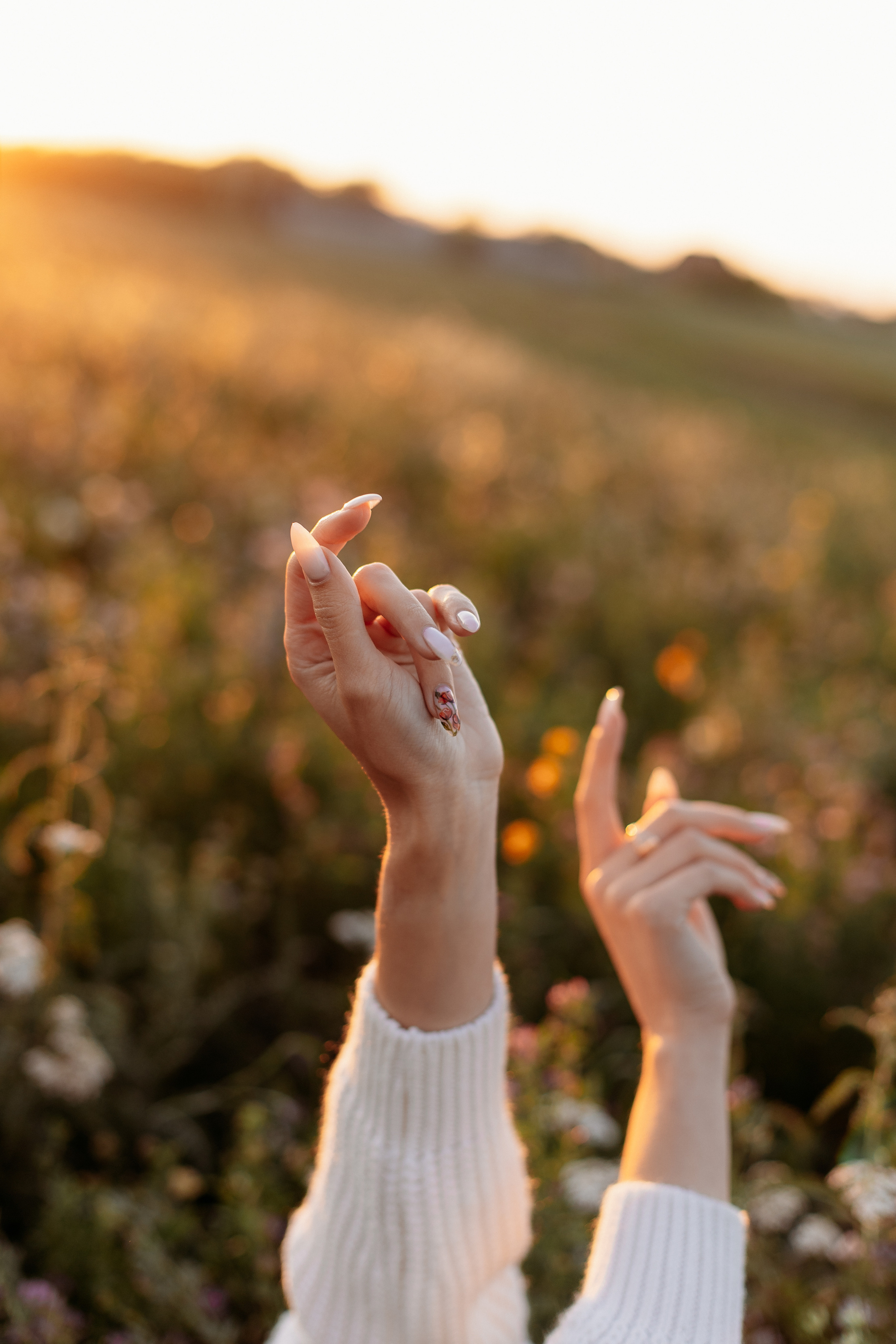 Поле. Семейный фотограф Тюмень, фотограф на роды Салмина Мария