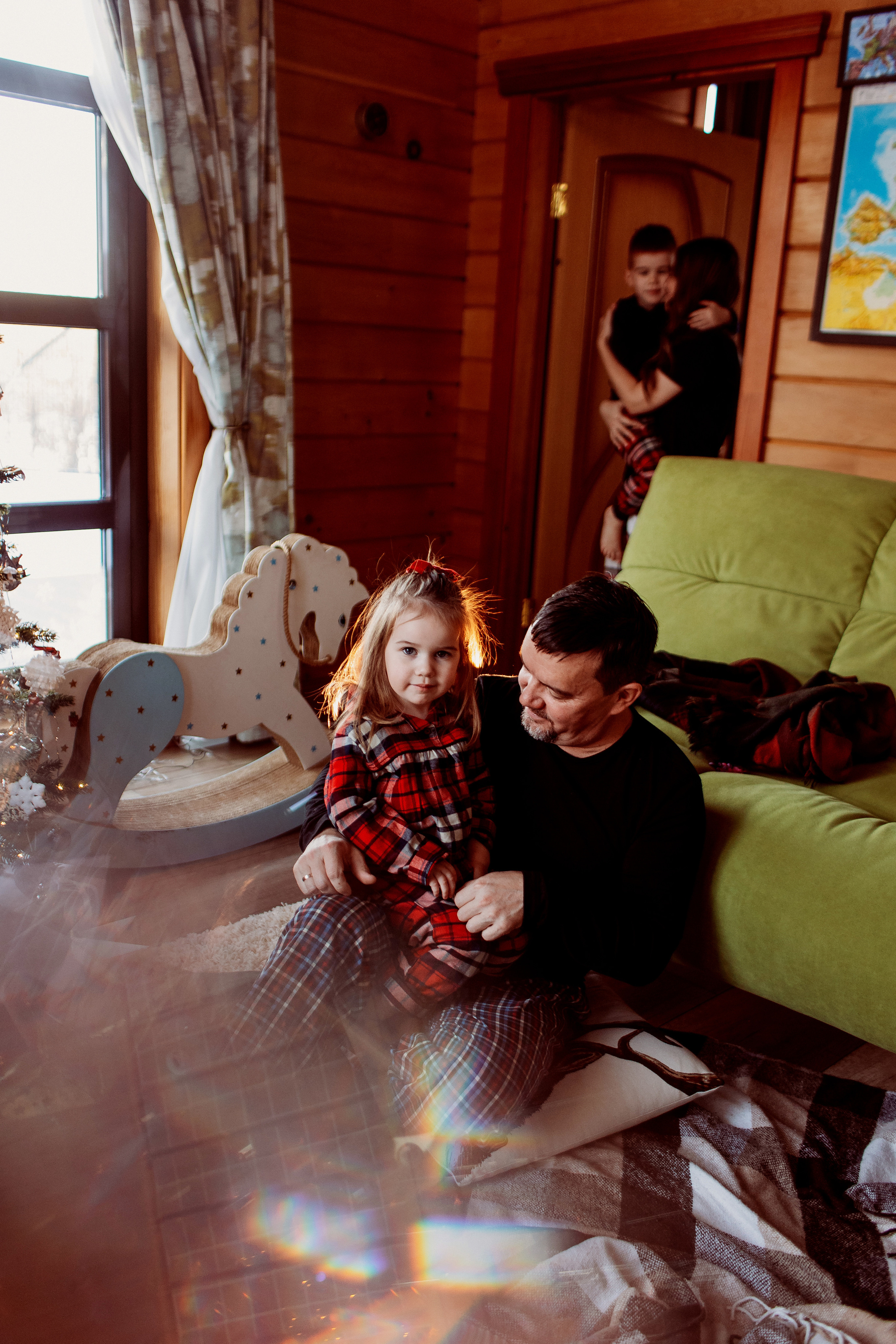 Тёплый новый год. Семейный фотограф Тюмень, фотограф на роды Салмина Мария