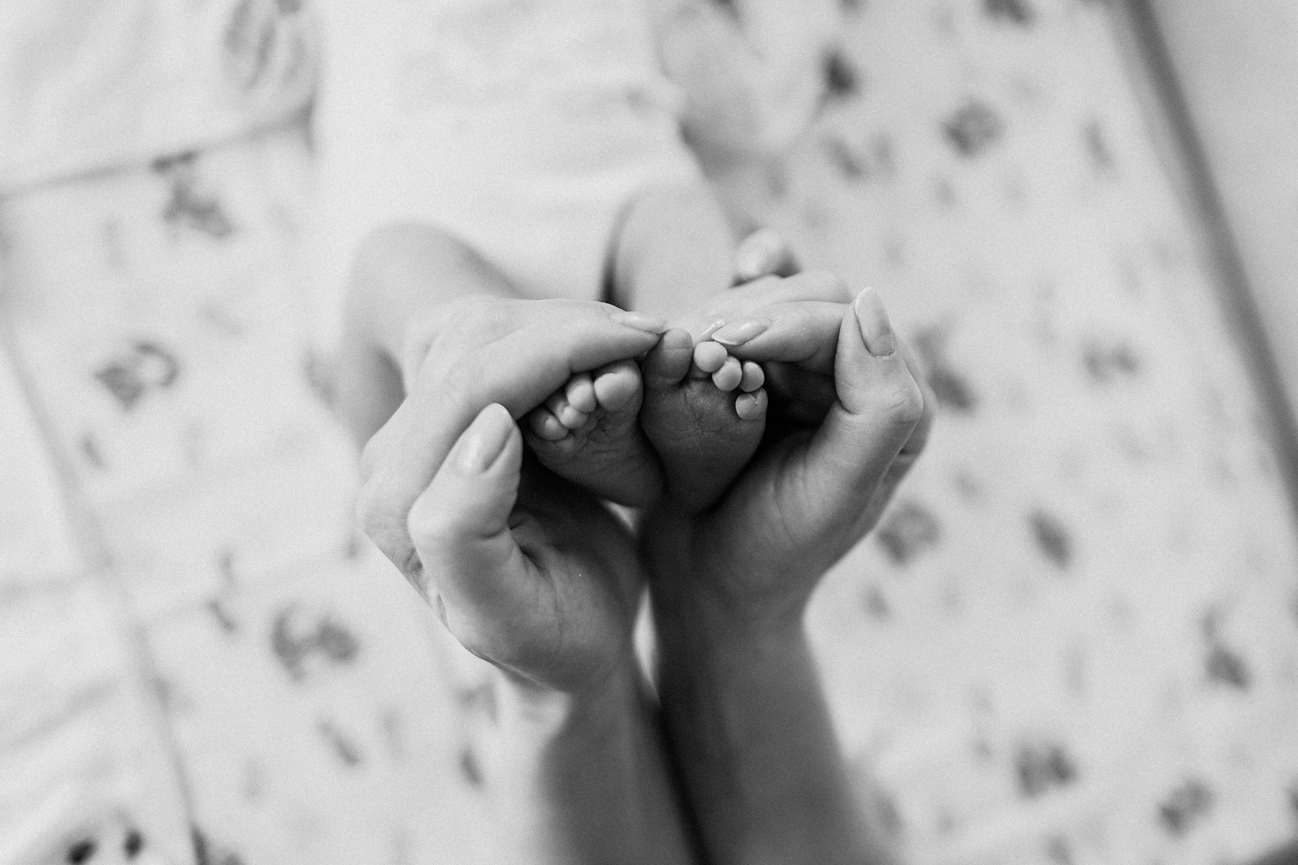 Выписка с палатой. Семейный фотограф Тюмень, фотограф на роды Салмина Мария