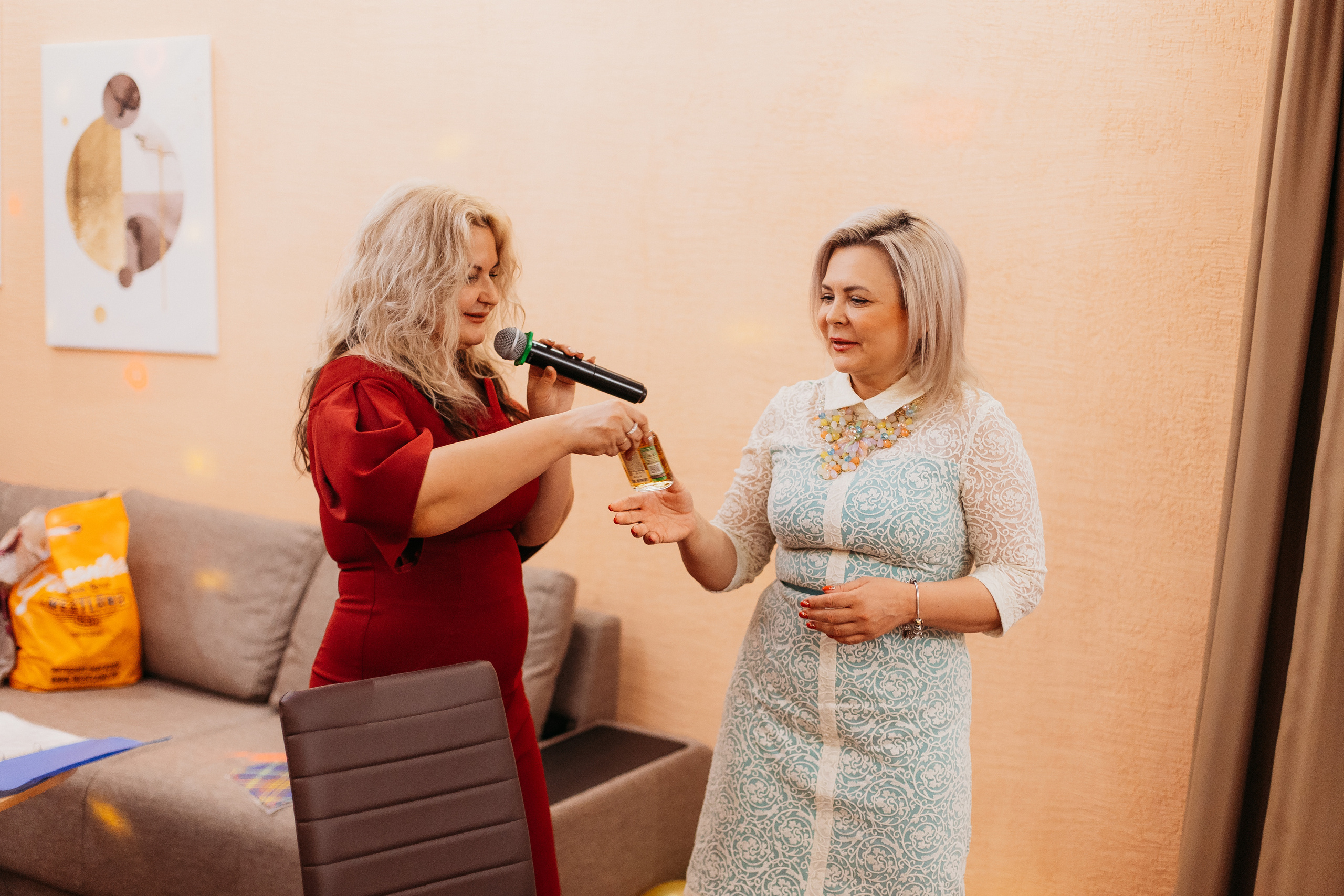 Банкет. Семейный фотограф Тюмень, фотограф на роды Салмина Мария