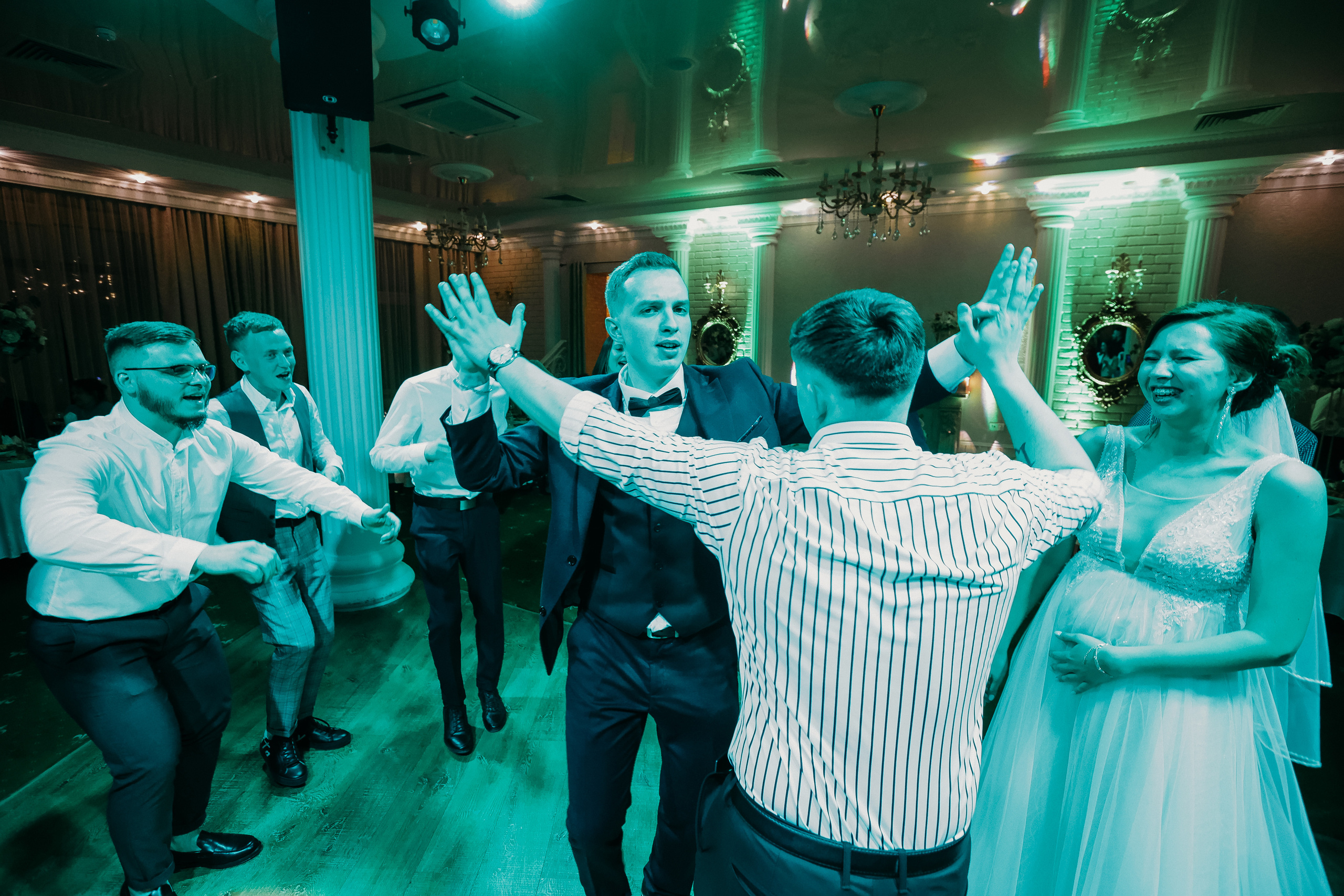 Банкет. Семейный фотограф Тюмень, фотограф на роды Салмина Мария