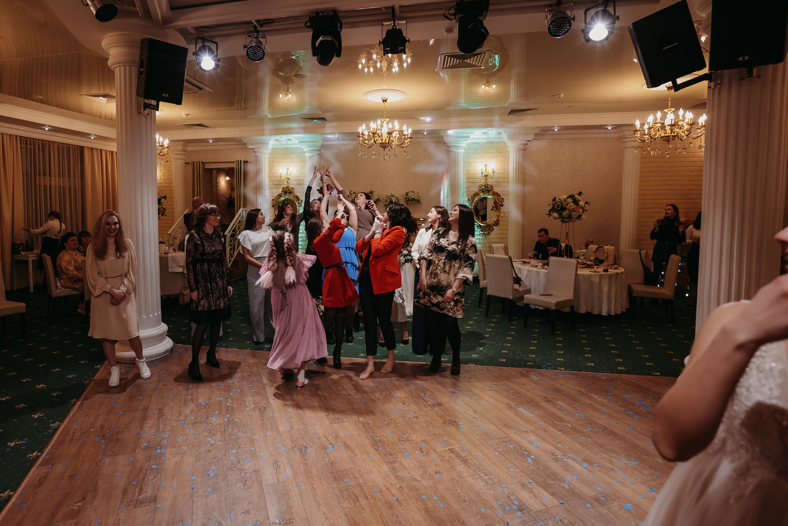 Банкет. Семейный фотограф Тюмень, фотограф на роды Салмина Мария