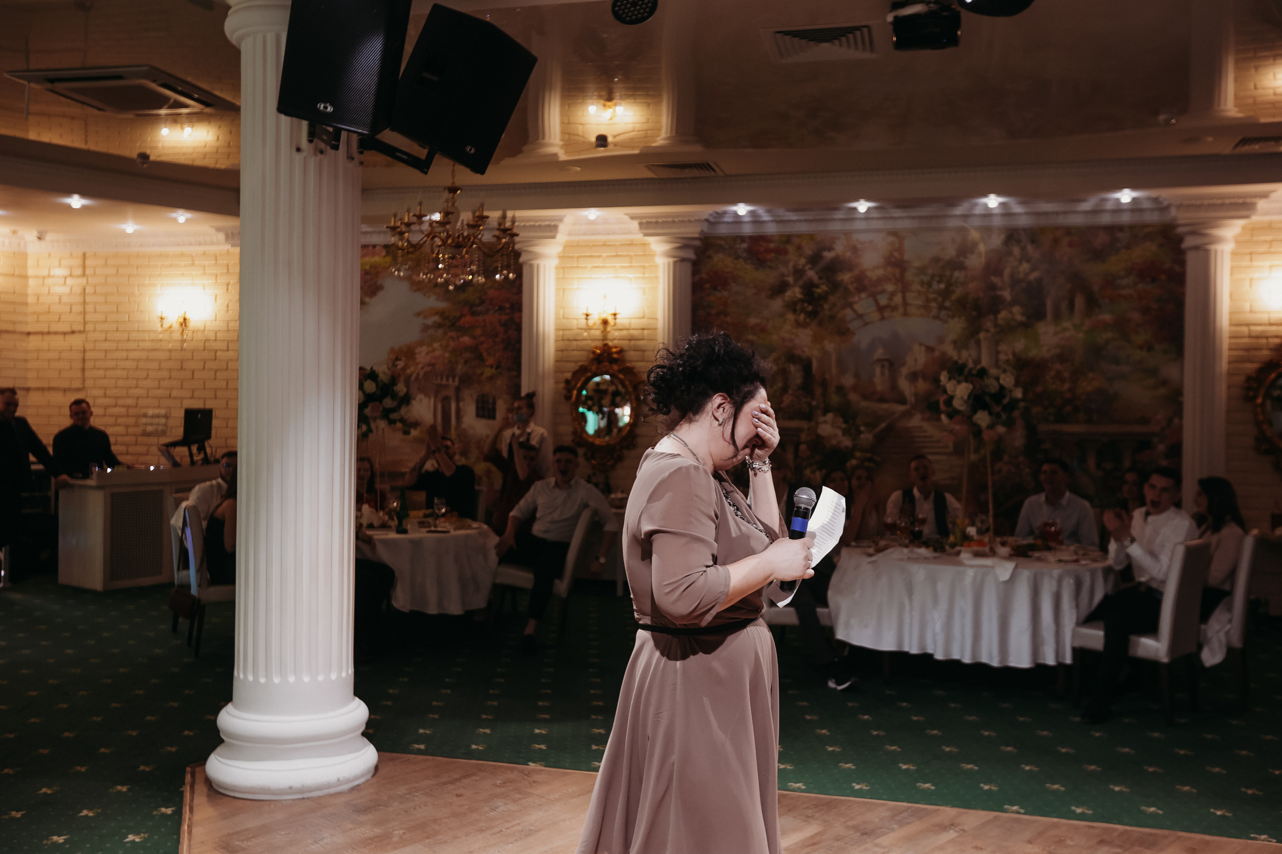 Банкет. Семейный фотограф Тюмень, фотограф на роды Салмина Мария