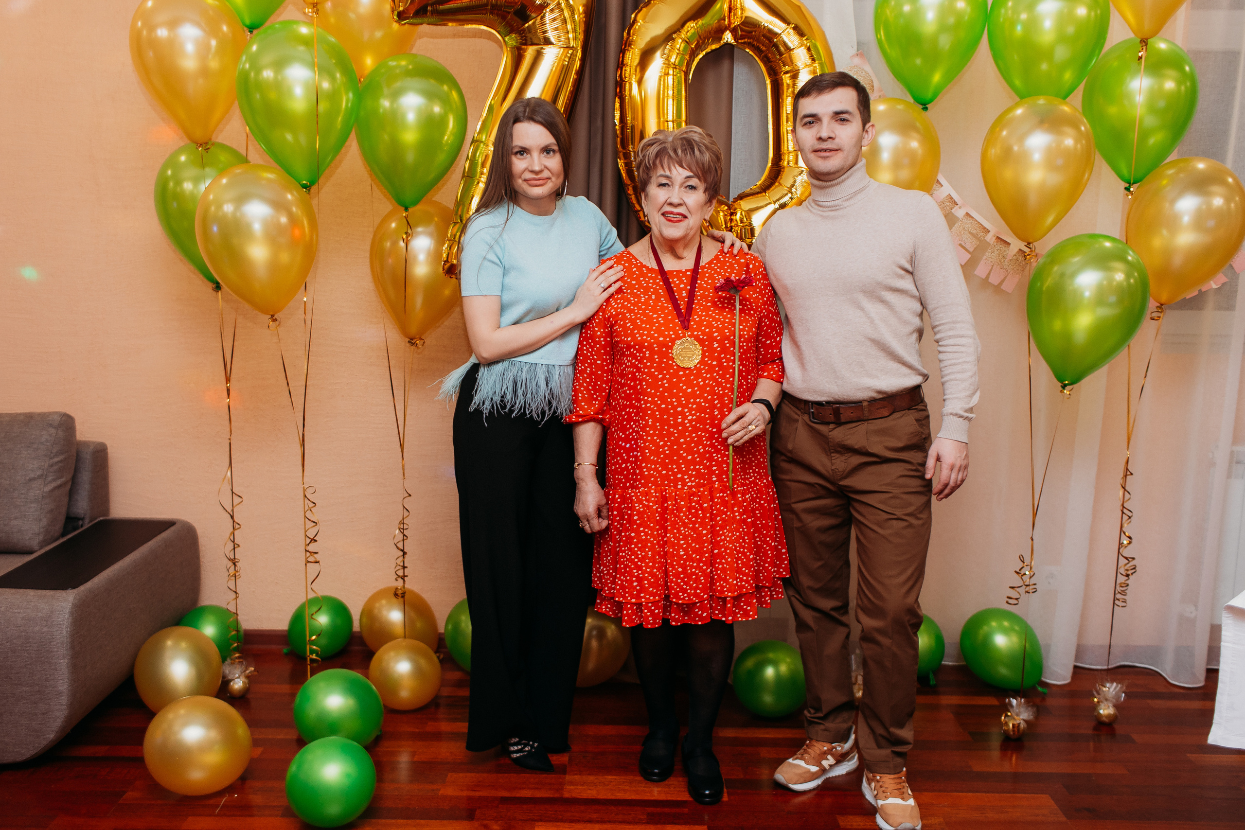 Банкет. Семейный фотограф Тюмень, фотограф на роды Салмина Мария