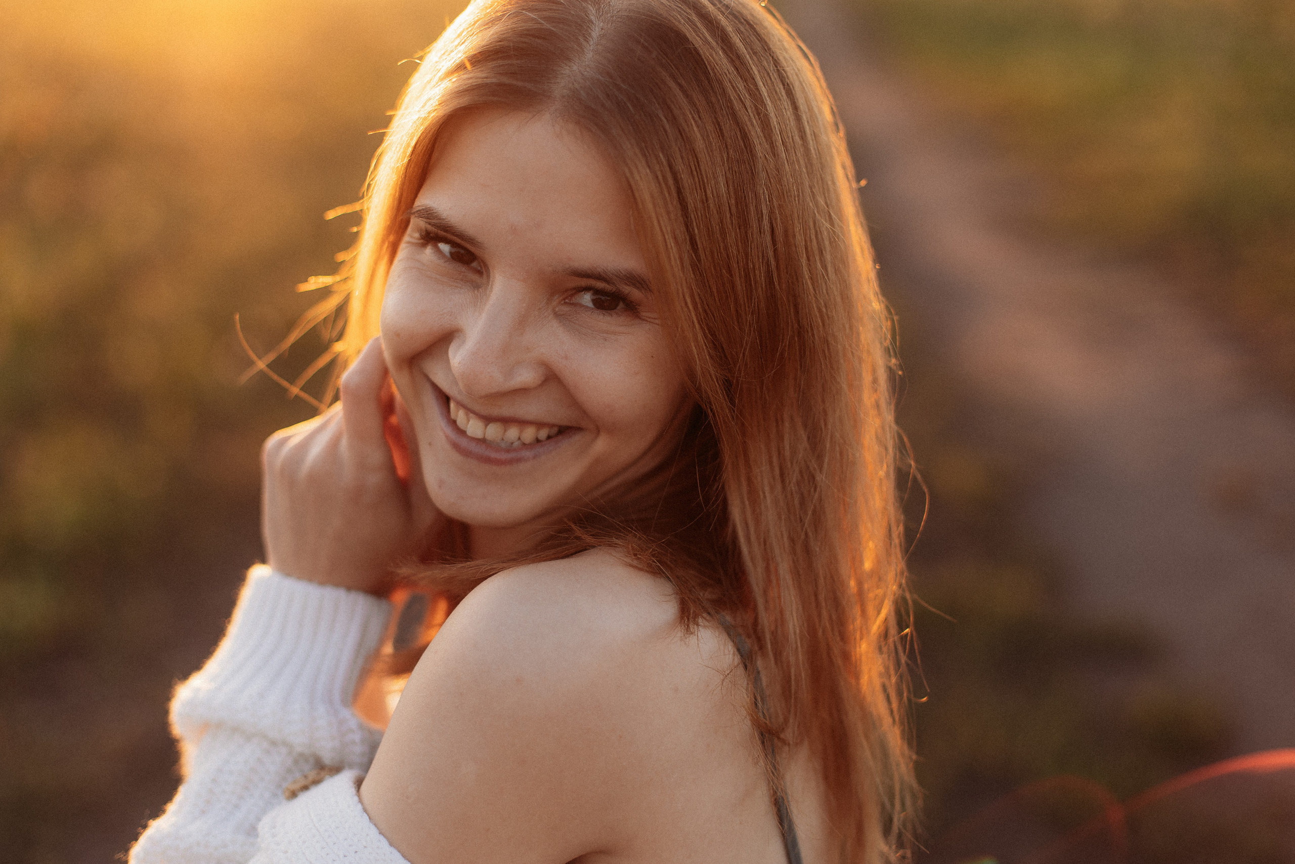 Поле. Семейный фотограф Тюмень, фотограф на роды Салмина Мария