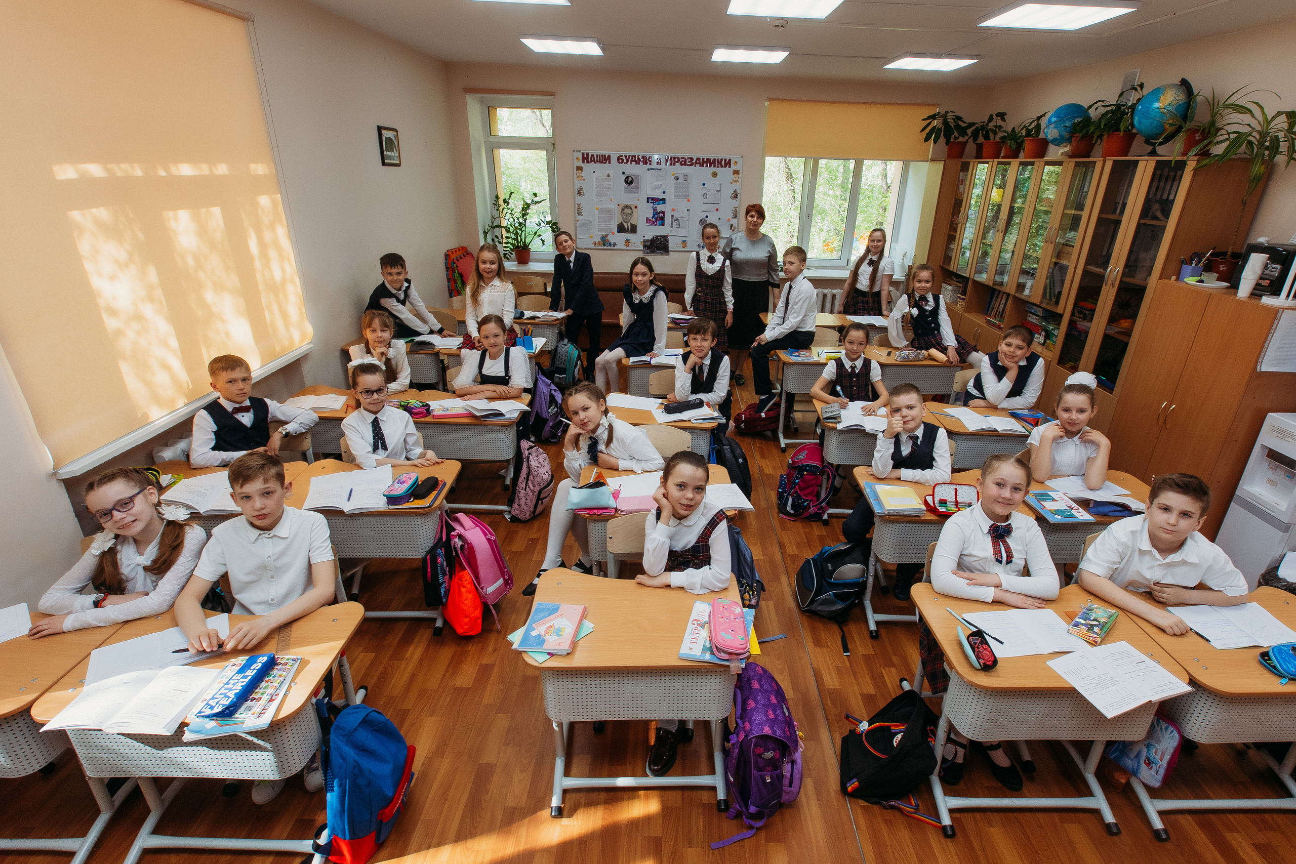 Школа 2 класс. Семейный фотограф Тюмень, фотограф на роды Салмина Мария