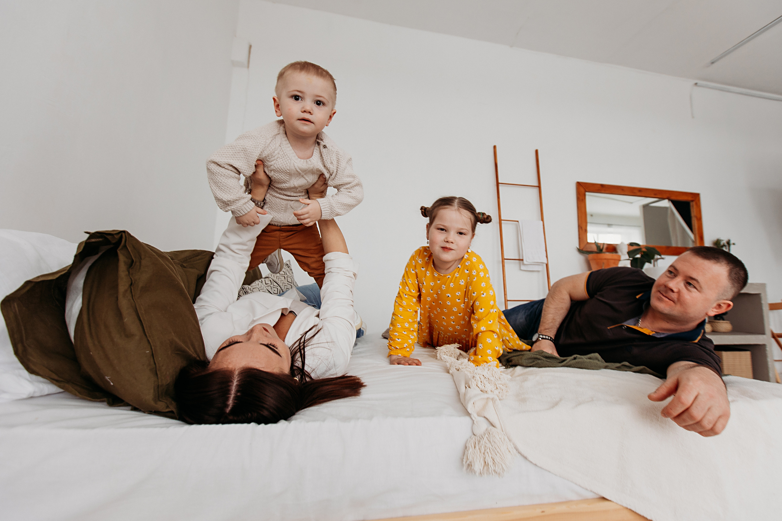 SVET. Семейный фотограф Тюмень, фотограф на роды Салмина Мария