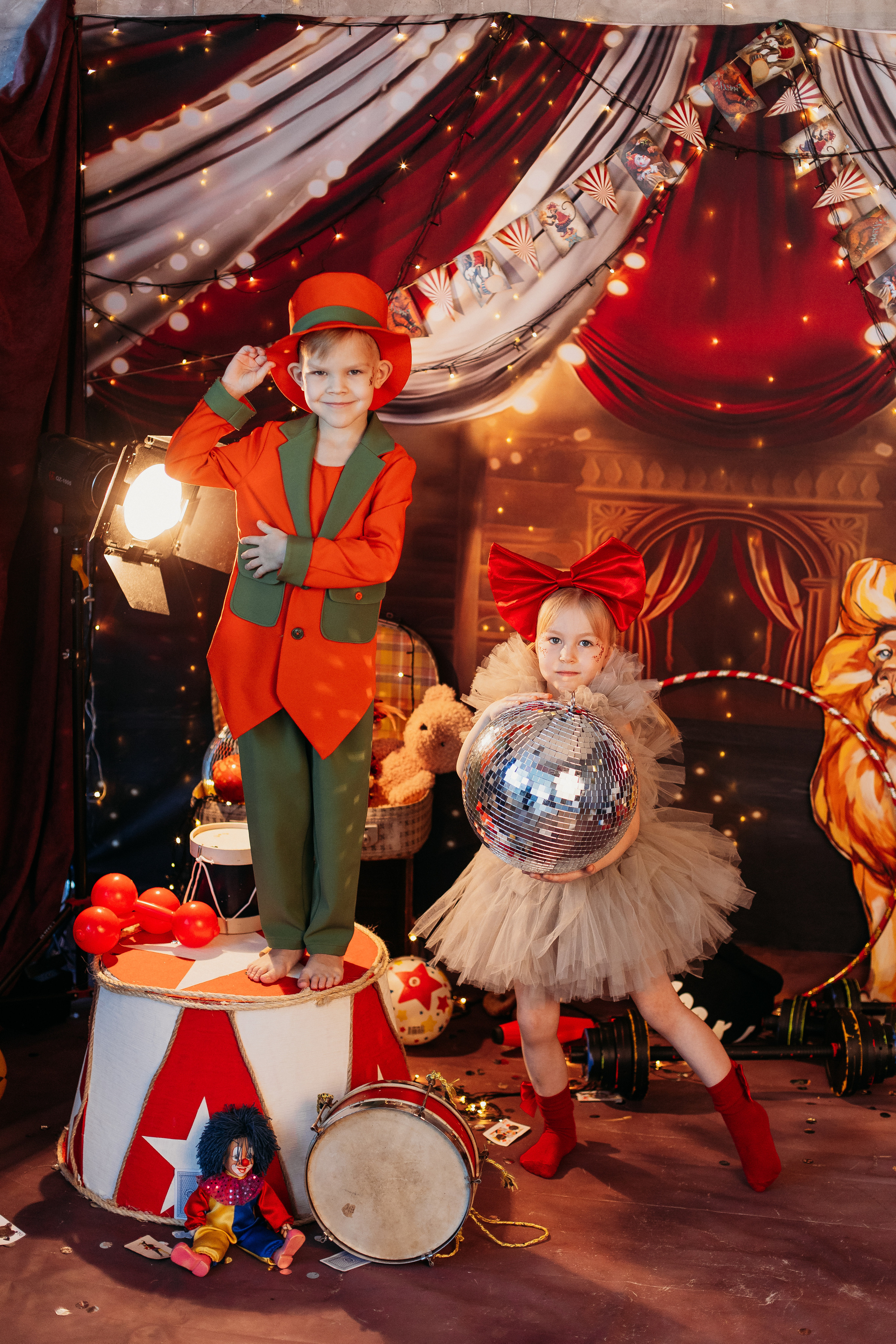 Цирк. Семейный фотограф Тюмень, фотограф на роды Салмина Мария