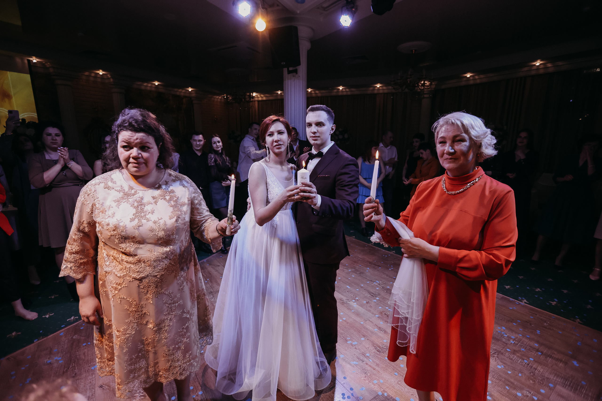 Банкет. Семейный фотограф Тюмень, фотограф на роды Салмина Мария