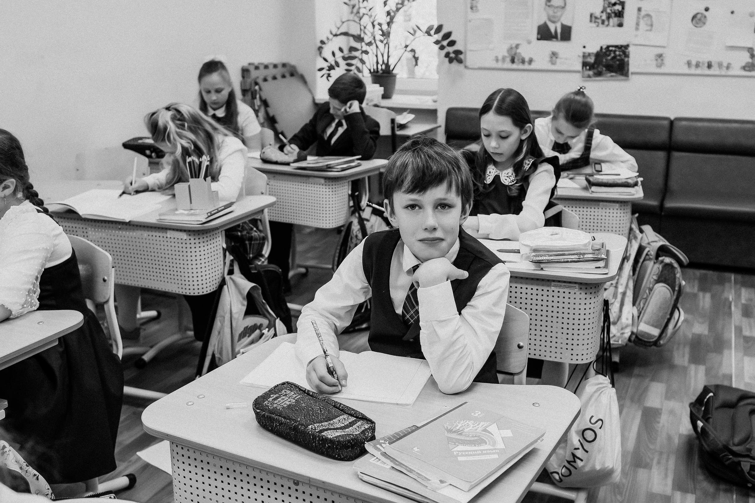 Школа 2 класс. Семейный фотограф Тюмень, фотограф на роды Салмина Мария