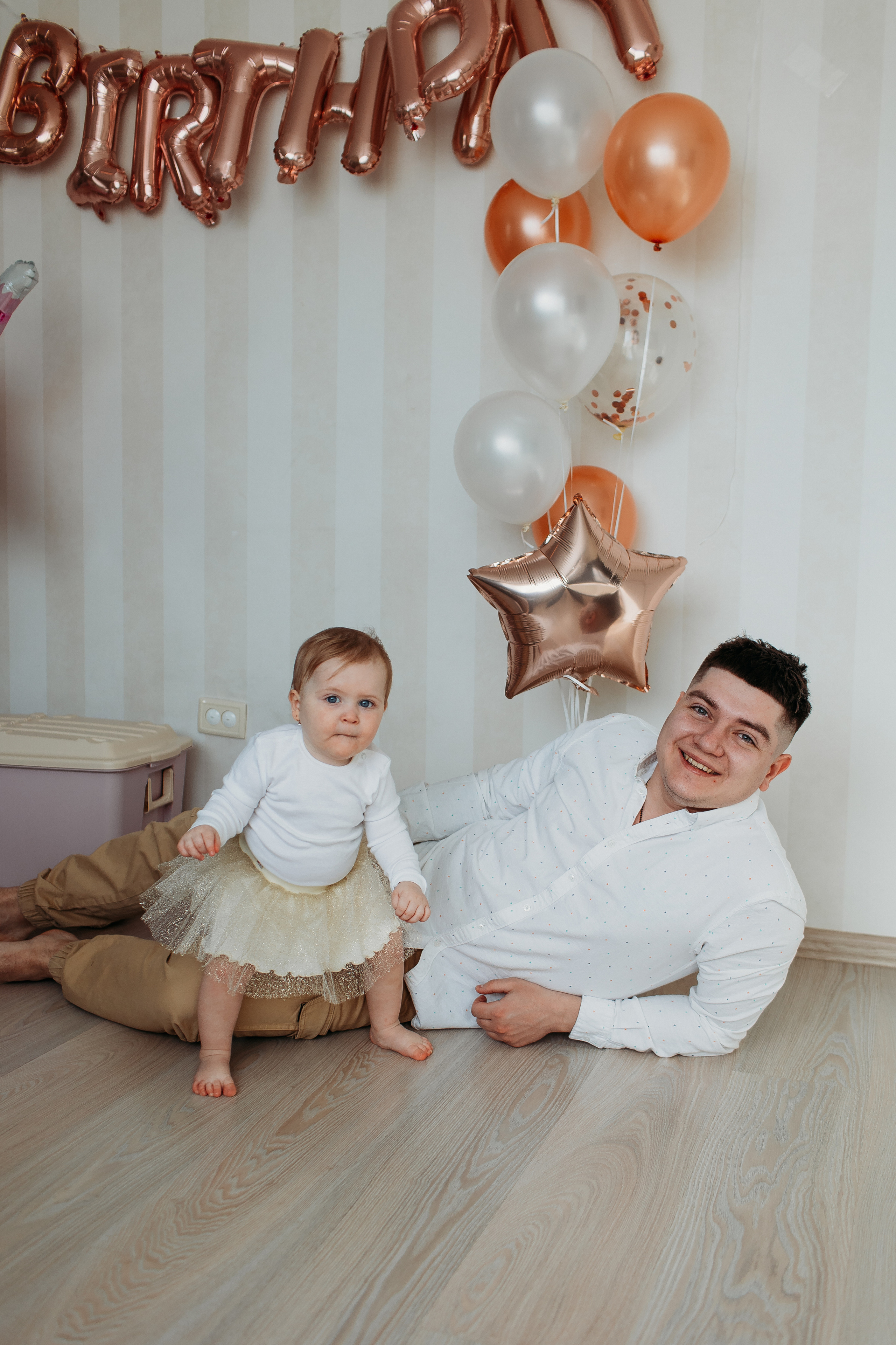 Годик. Семейный фотограф Тюмень, фотограф на роды Салмина Мария