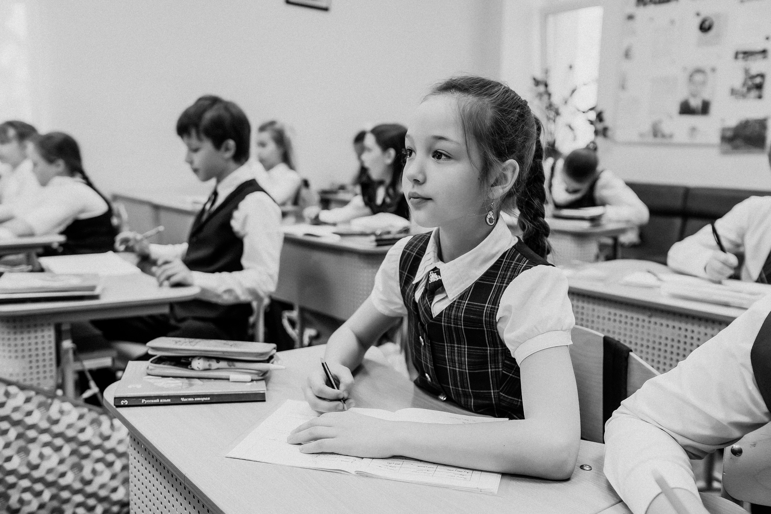 Школа 2 класс. Семейный фотограф Тюмень, фотограф на роды Салмина Мария