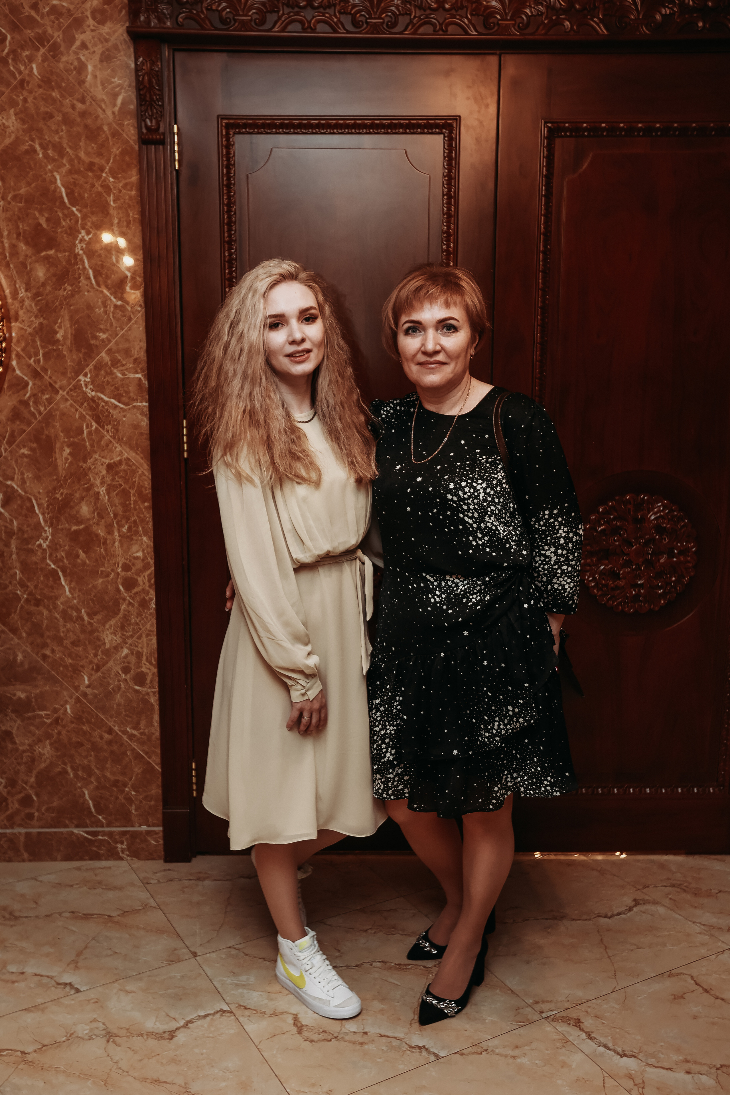 Банкет. Семейный фотограф Тюмень, фотограф на роды Салмина Мария