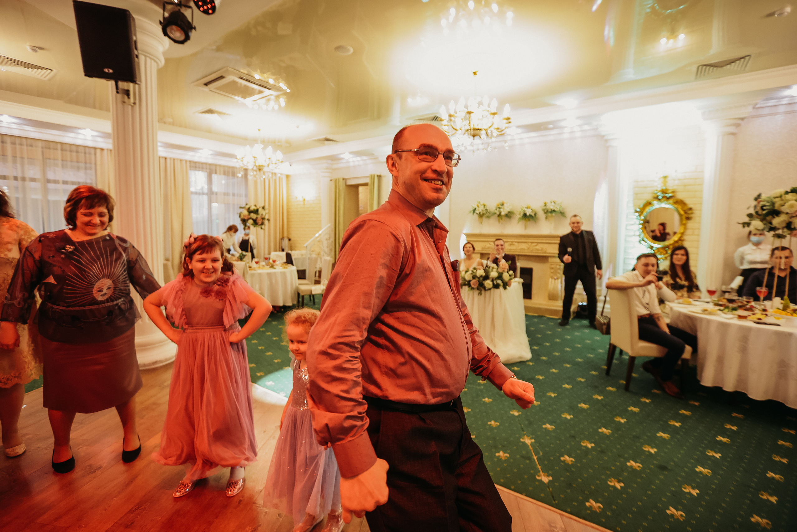 Банкет. Семейный фотограф Тюмень, фотограф на роды Салмина Мария