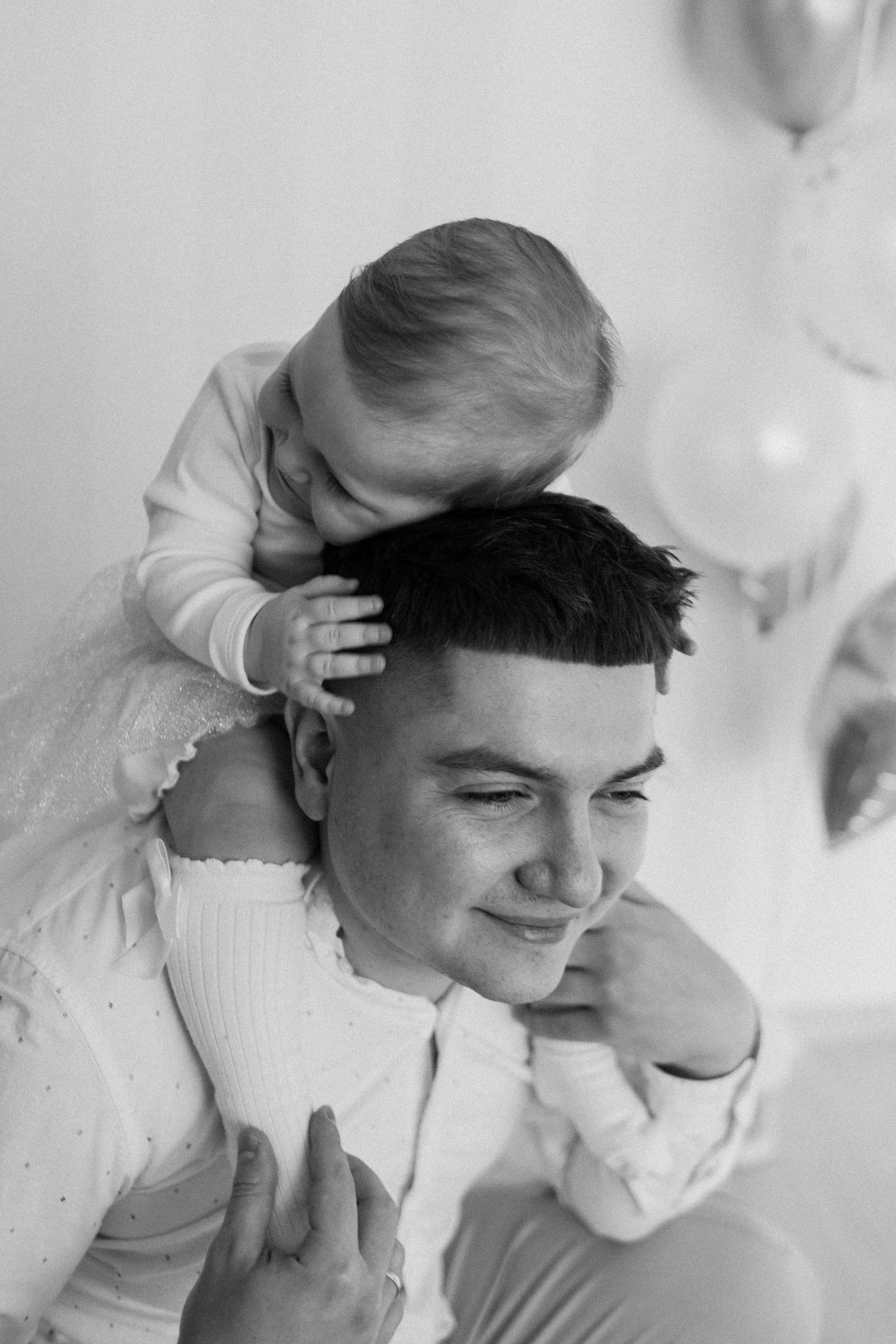 Годик. Семейный фотограф Тюмень, фотограф на роды Салмина Мария