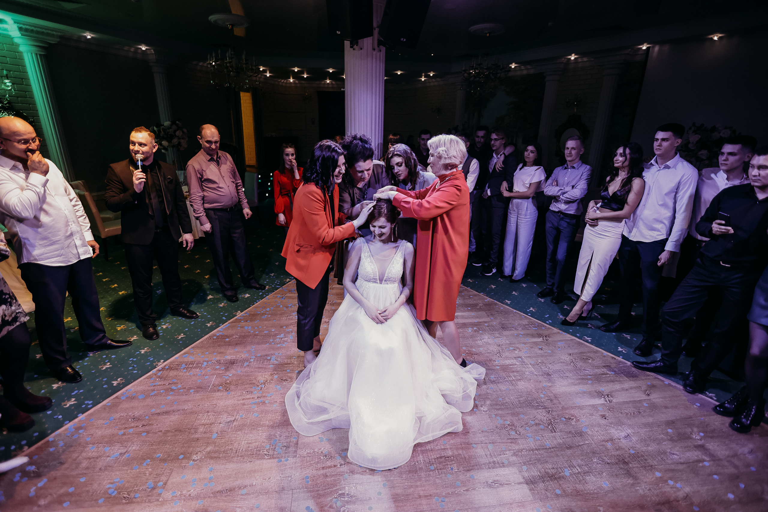 Банкет. Семейный фотограф Тюмень, фотограф на роды Салмина Мария