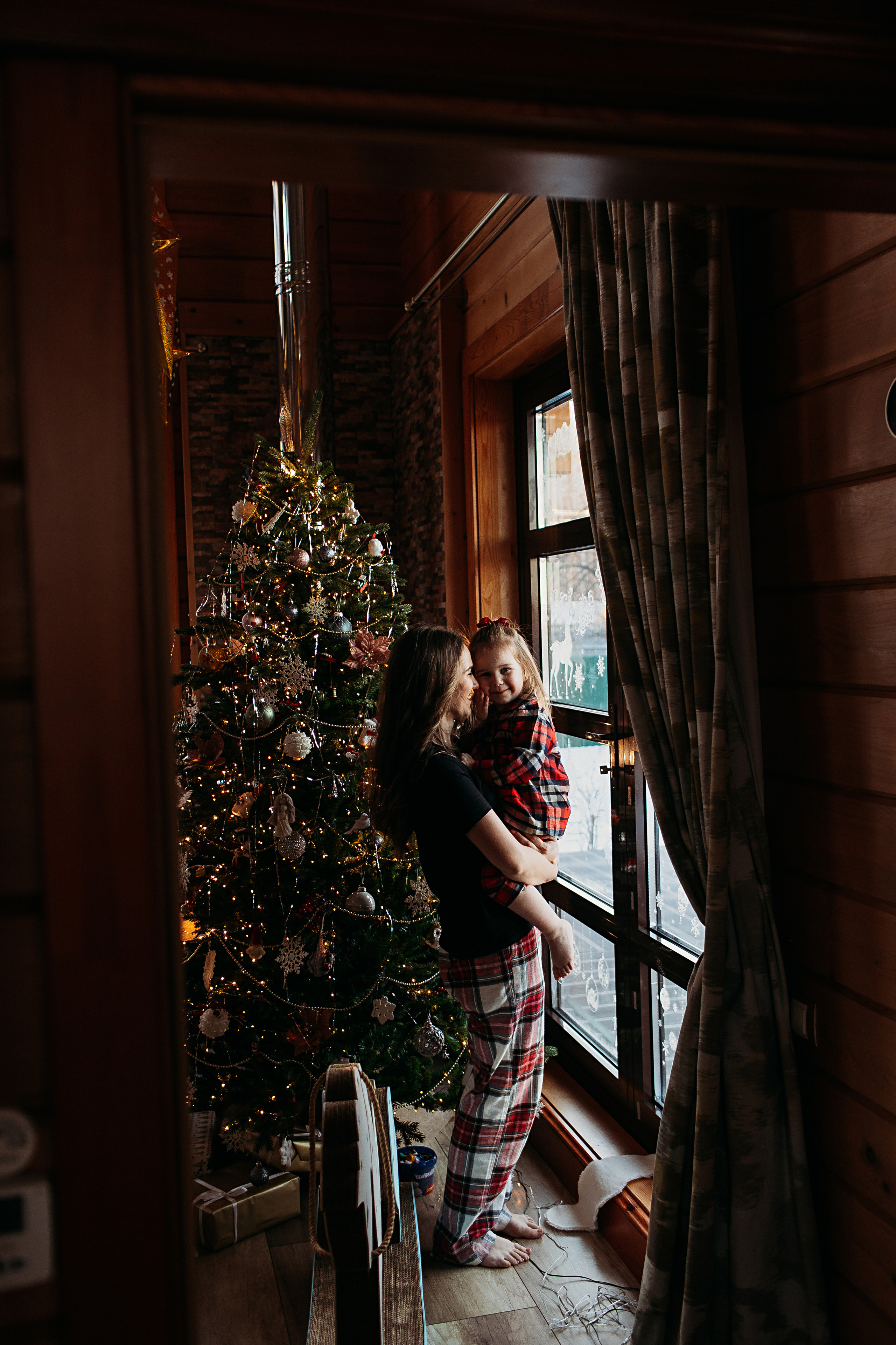 Тёплый новый год. Семейный фотограф Тюмень, фотограф на роды Салмина Мария