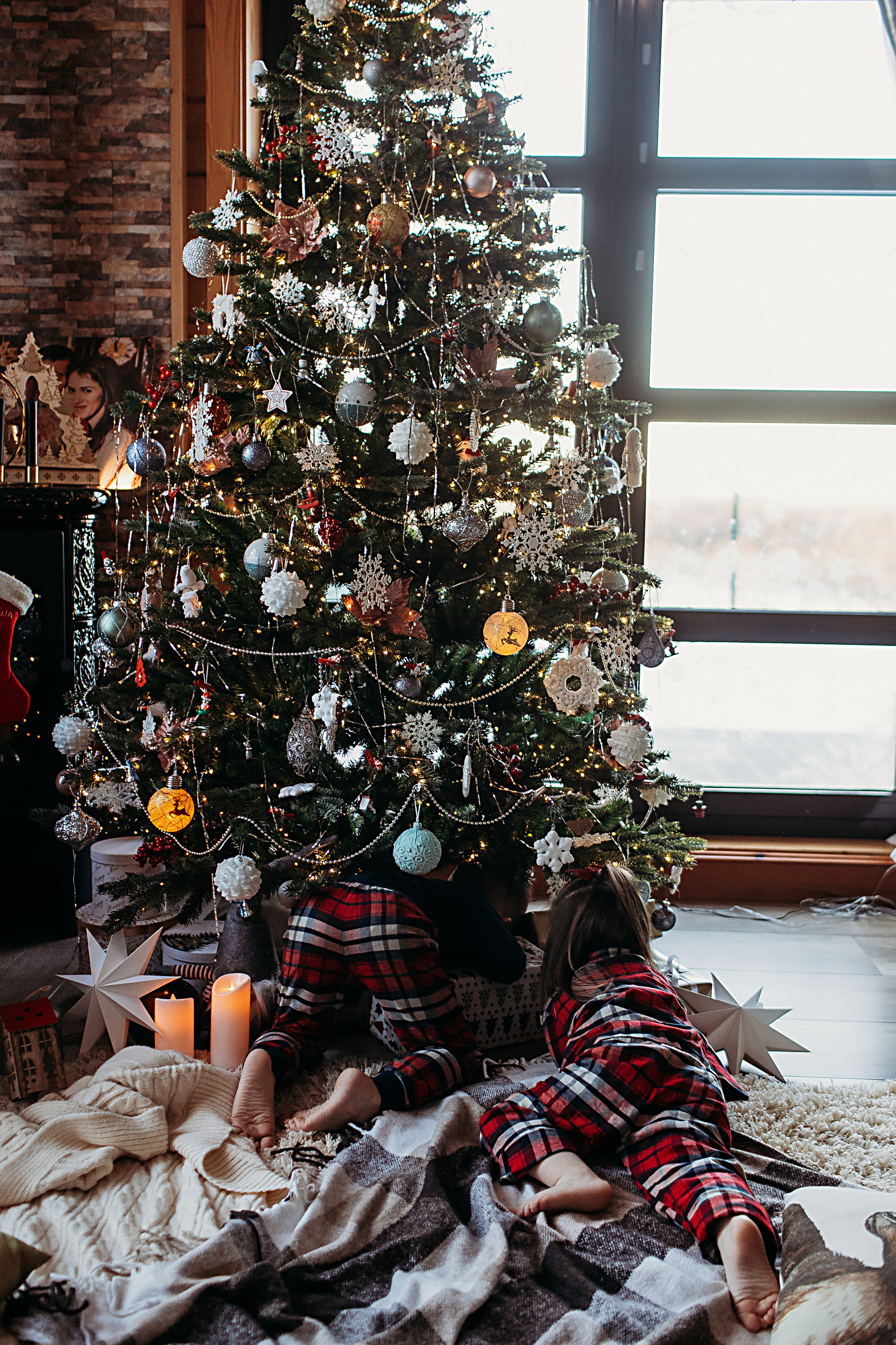 Тёплый новый год. Семейный фотограф Тюмень, фотограф на роды Салмина Мария