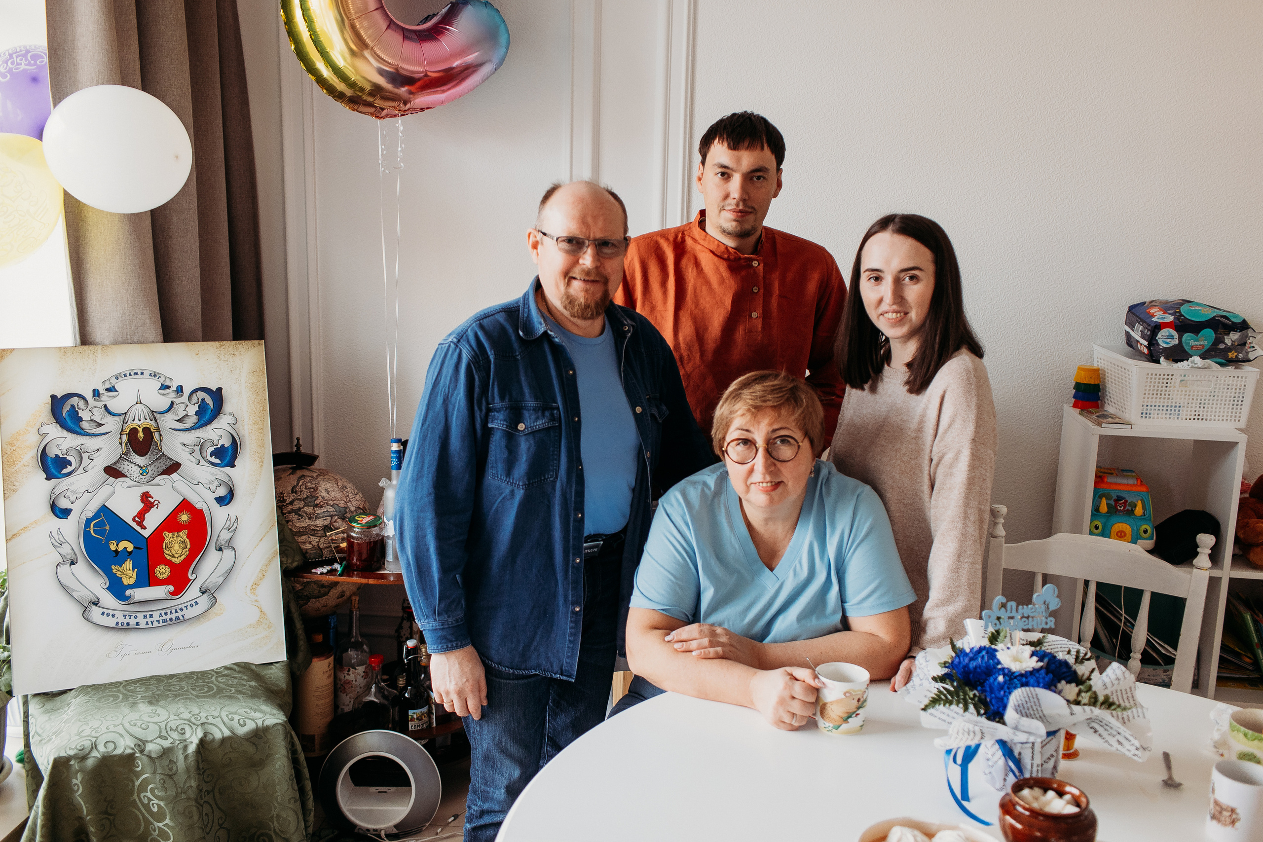 Большая семья. Семейный фотограф Тюмень, фотограф на роды Салмина Мария