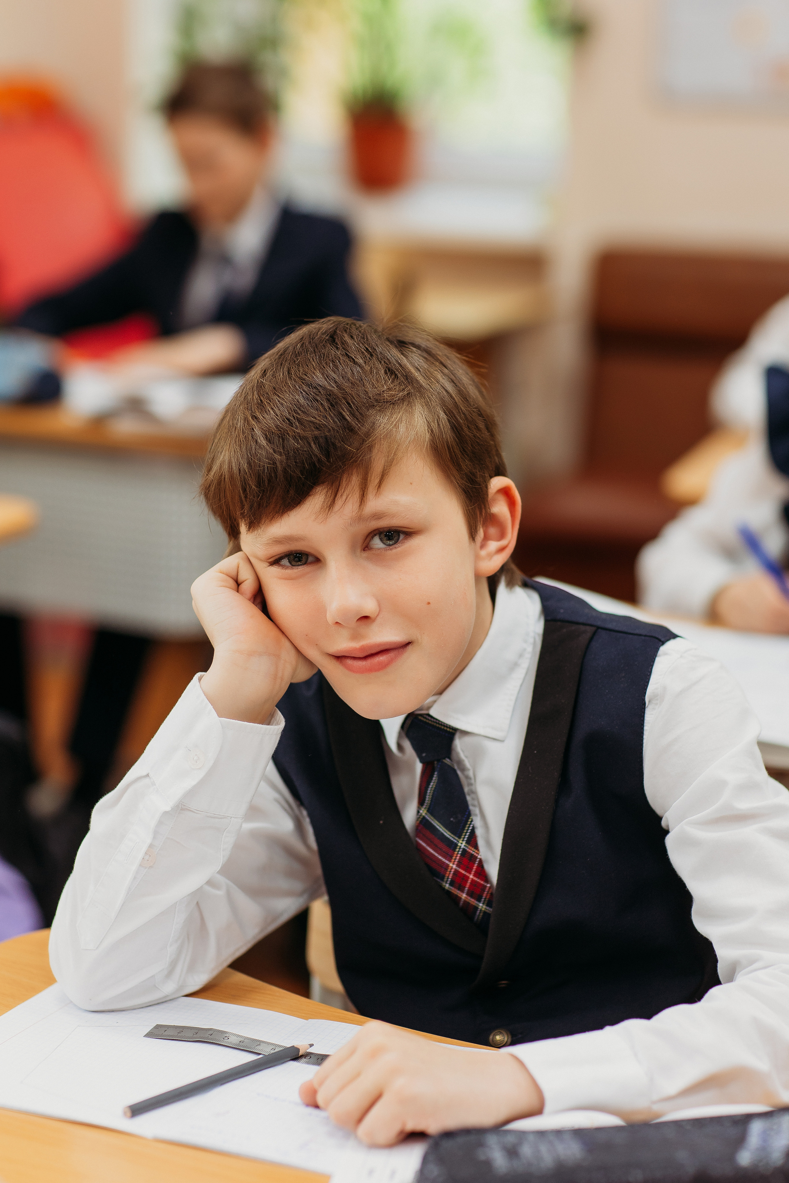 Школа 2 класс. Семейный фотограф Тюмень, фотограф на роды Салмина Мария