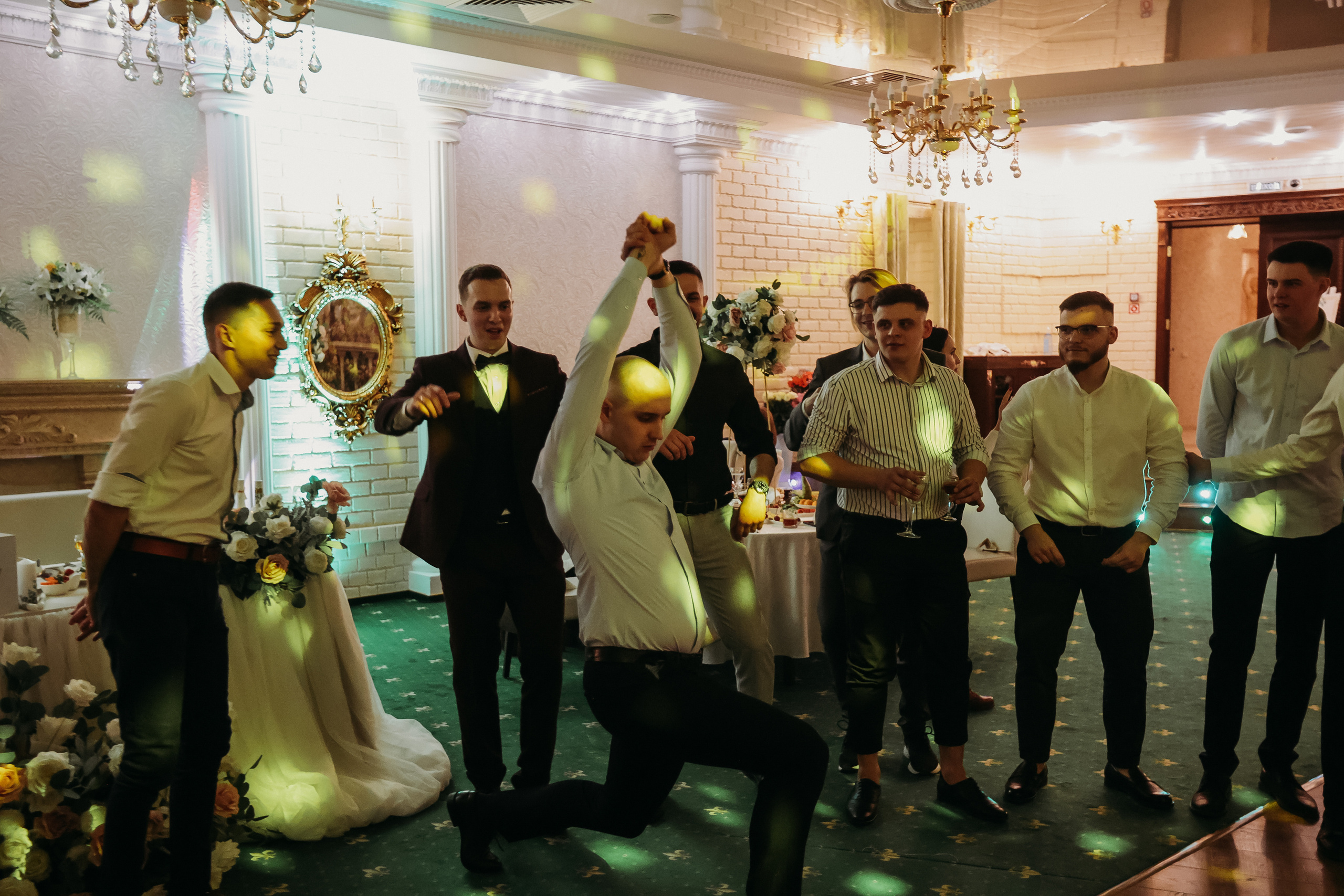 Банкет. Семейный фотограф Тюмень, фотограф на роды Салмина Мария