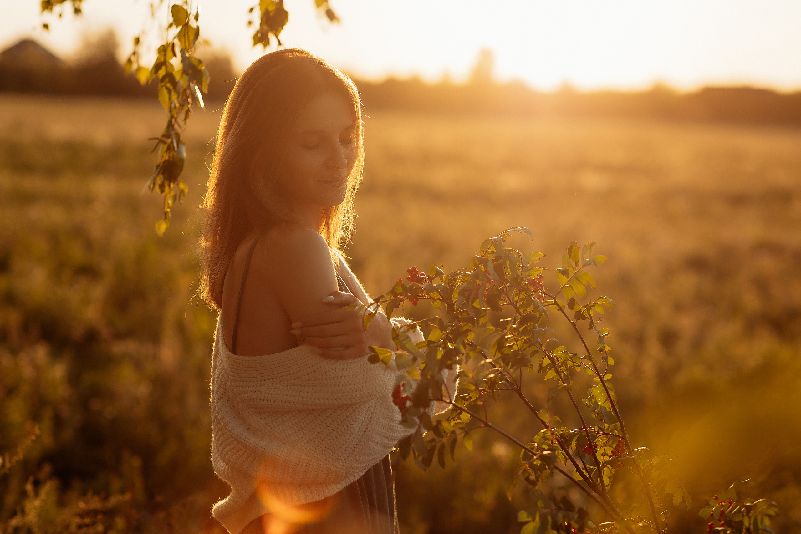 Поле. Семейный фотограф Тюмень, фотограф на роды Салмина Мария