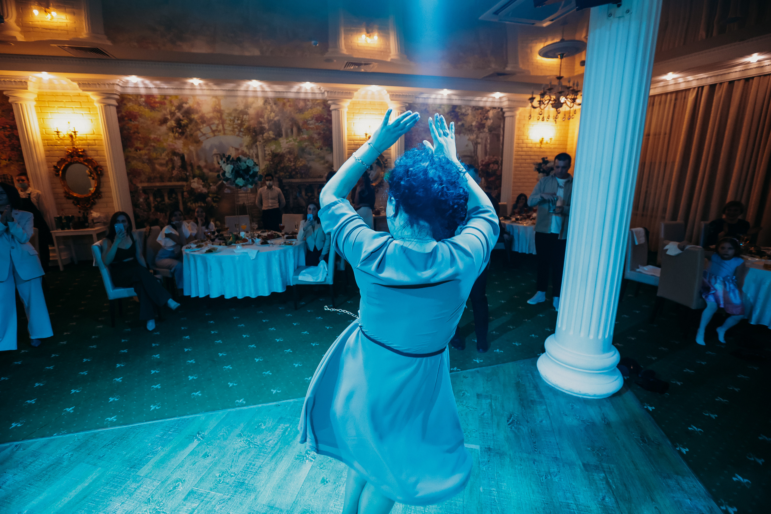 Банкет. Семейный фотограф Тюмень, фотограф на роды Салмина Мария