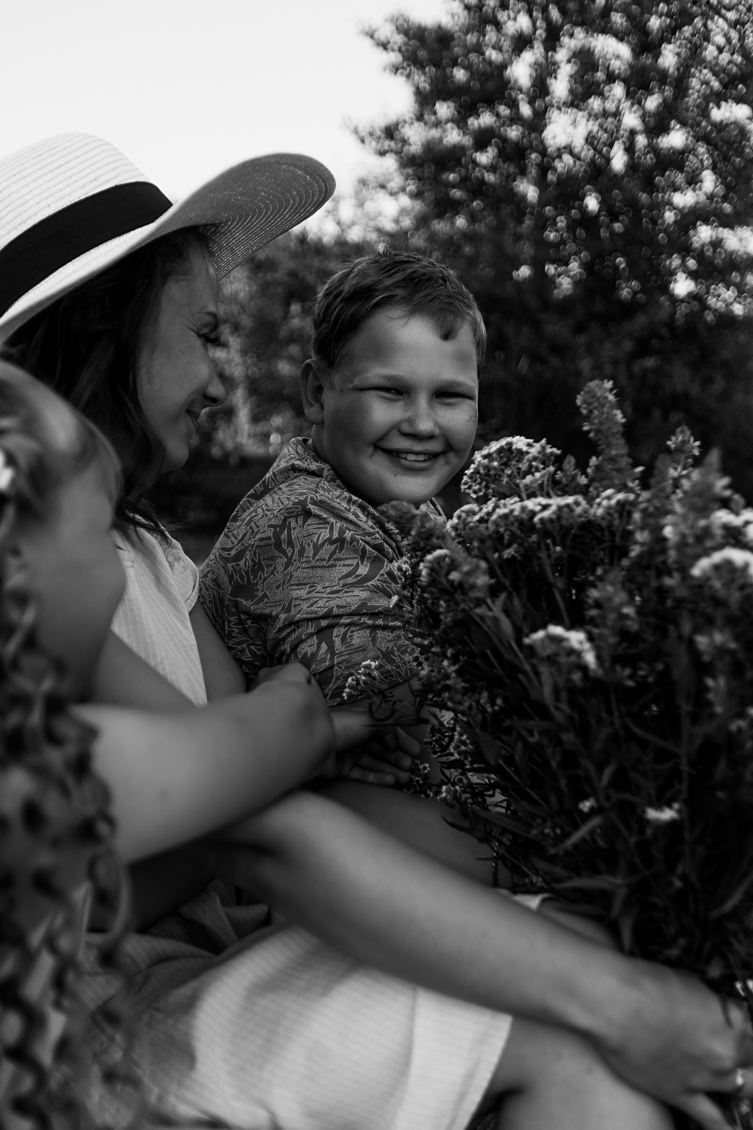 Лето. Семейный фотограф Тюмень, фотограф на роды Салмина Мария