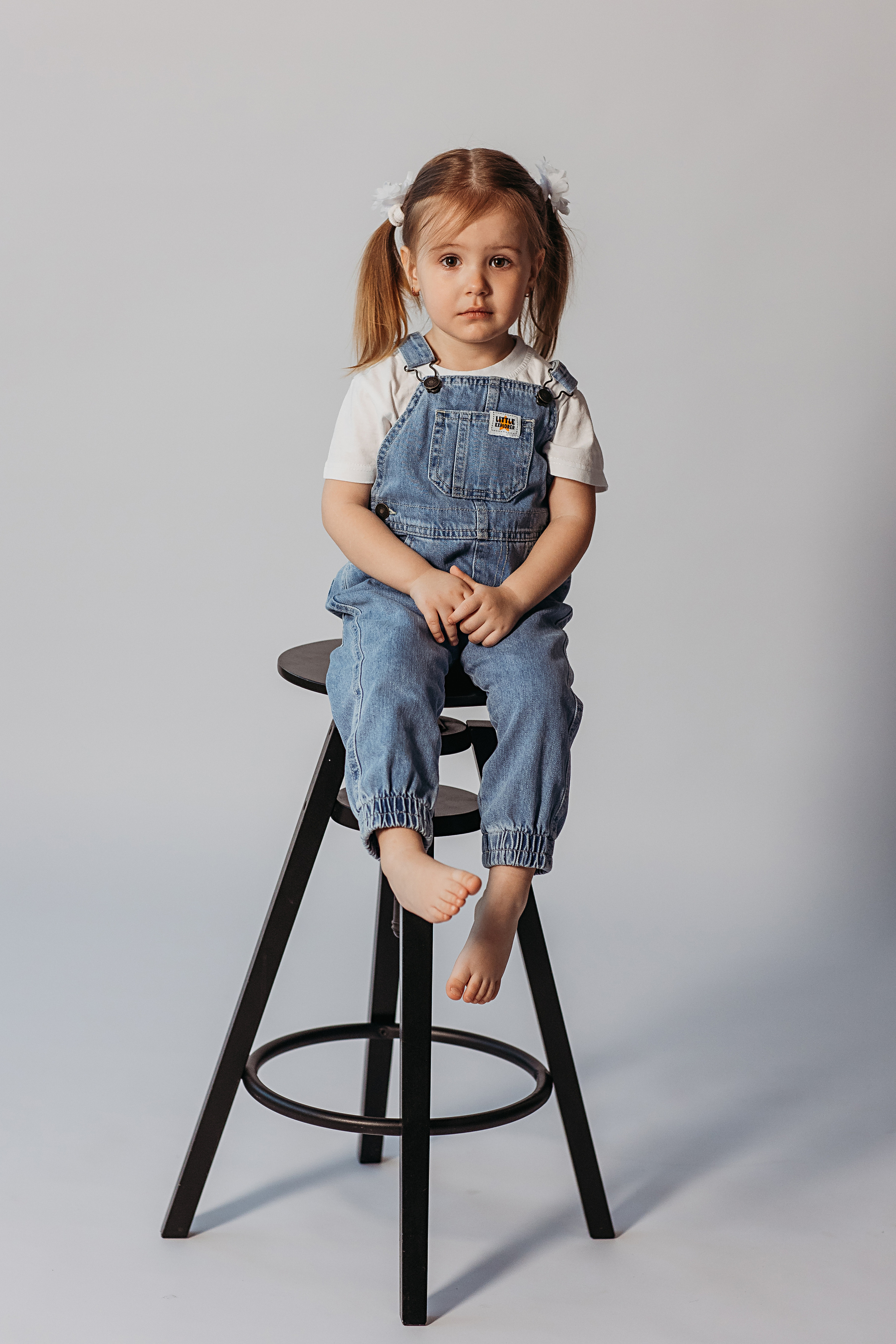 На фотофонах. Семейный фотограф Тюмень, фотограф на роды Салмина Мария