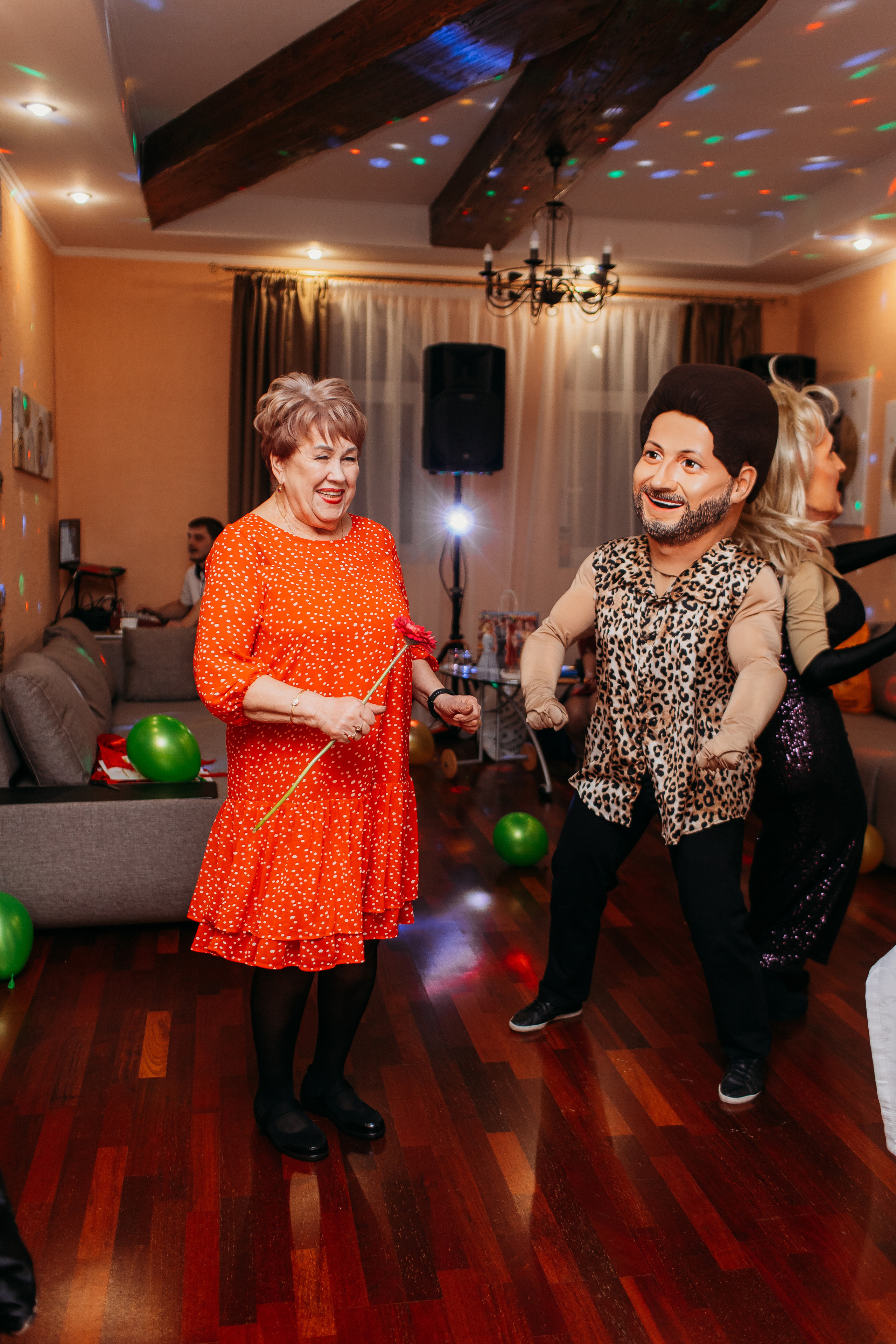 Банкет. Семейный фотограф Тюмень, фотограф на роды Салмина Мария