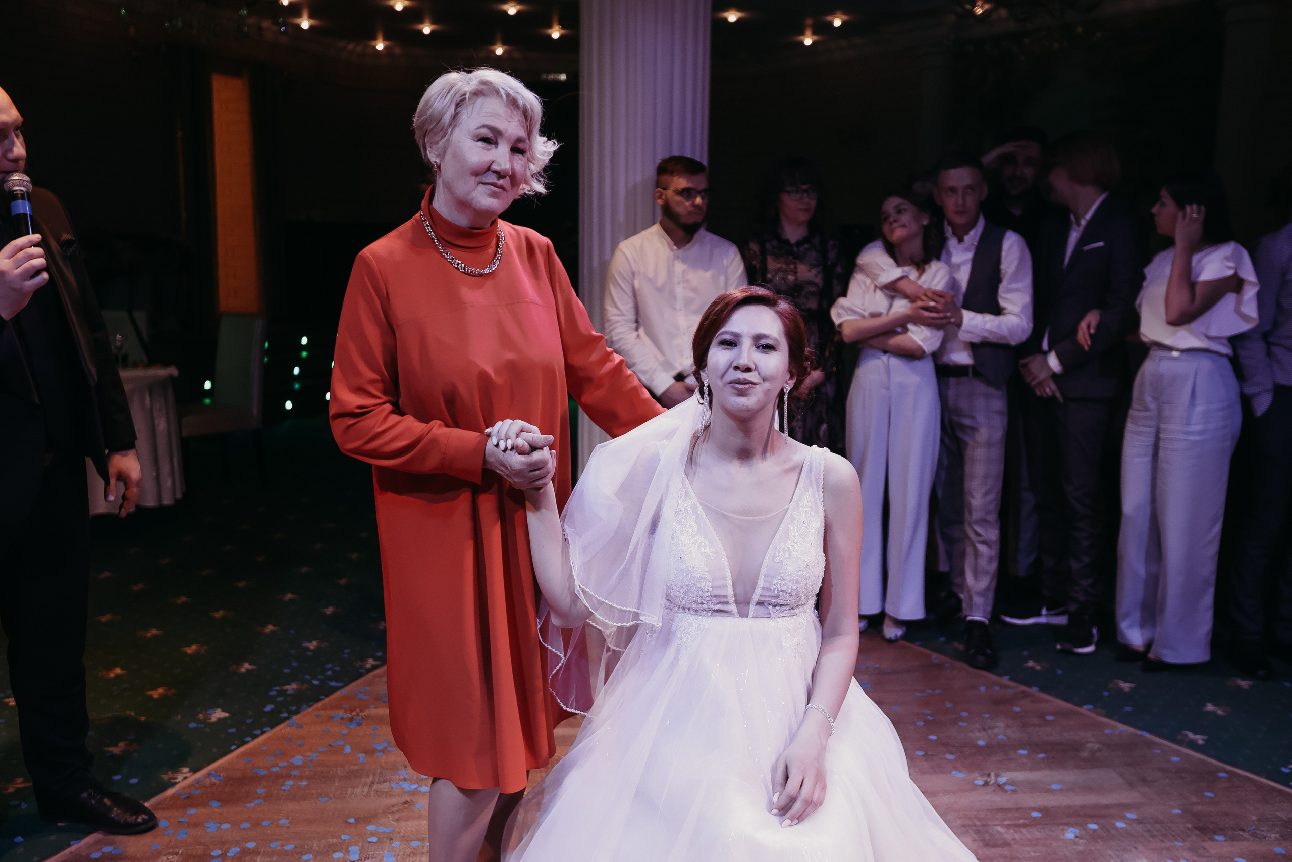 Банкет. Семейный фотограф Тюмень, фотограф на роды Салмина Мария