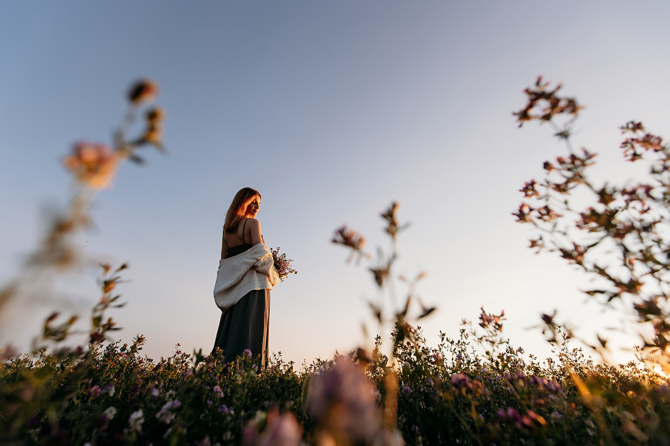 Поле. Семейный фотограф Тюмень, фотограф на роды Салмина Мария