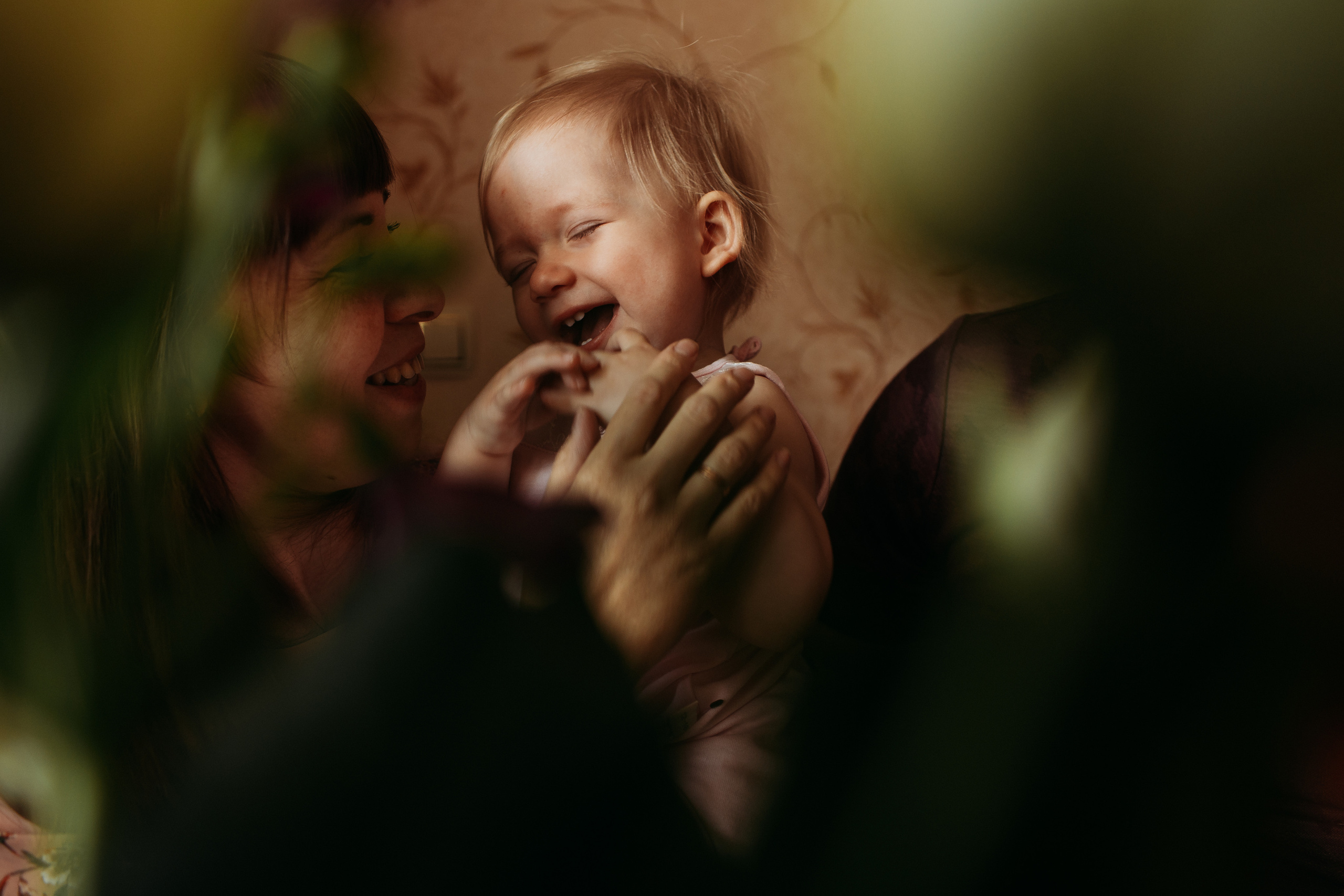 Дома. Семейный фотограф Тюмень, фотограф на роды Салмина Мария