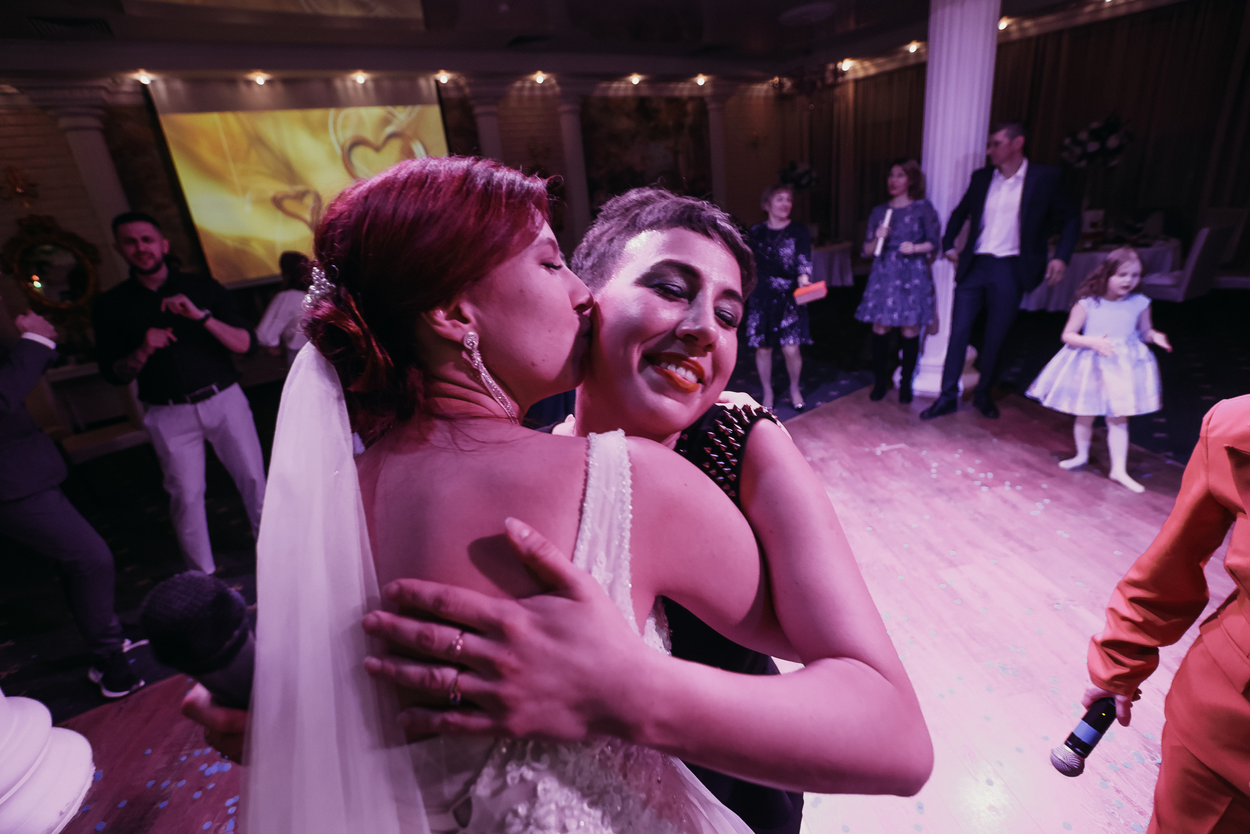 Банкет. Семейный фотограф Тюмень, фотограф на роды Салмина Мария