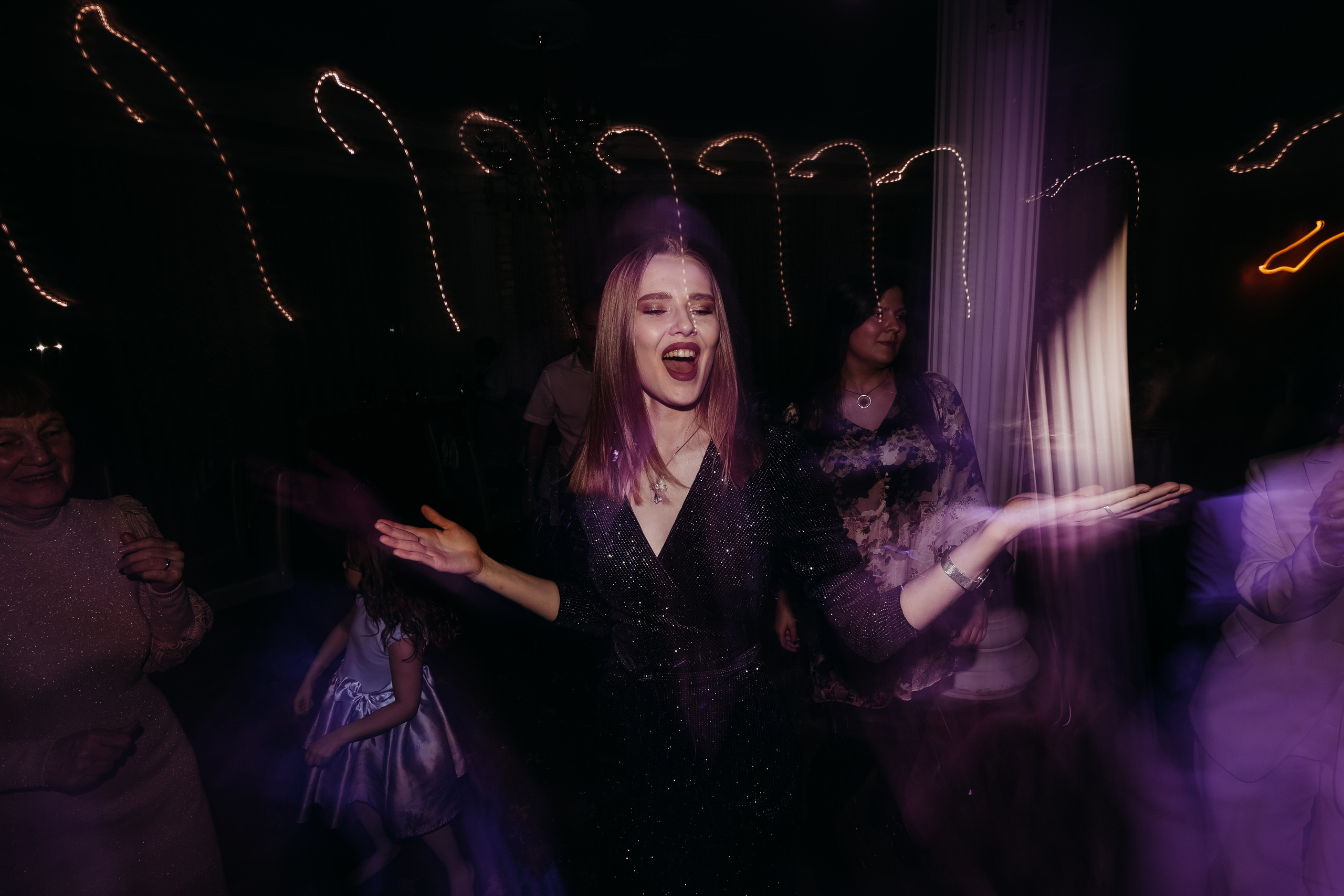 Банкет. Семейный фотограф Тюмень, фотограф на роды Салмина Мария