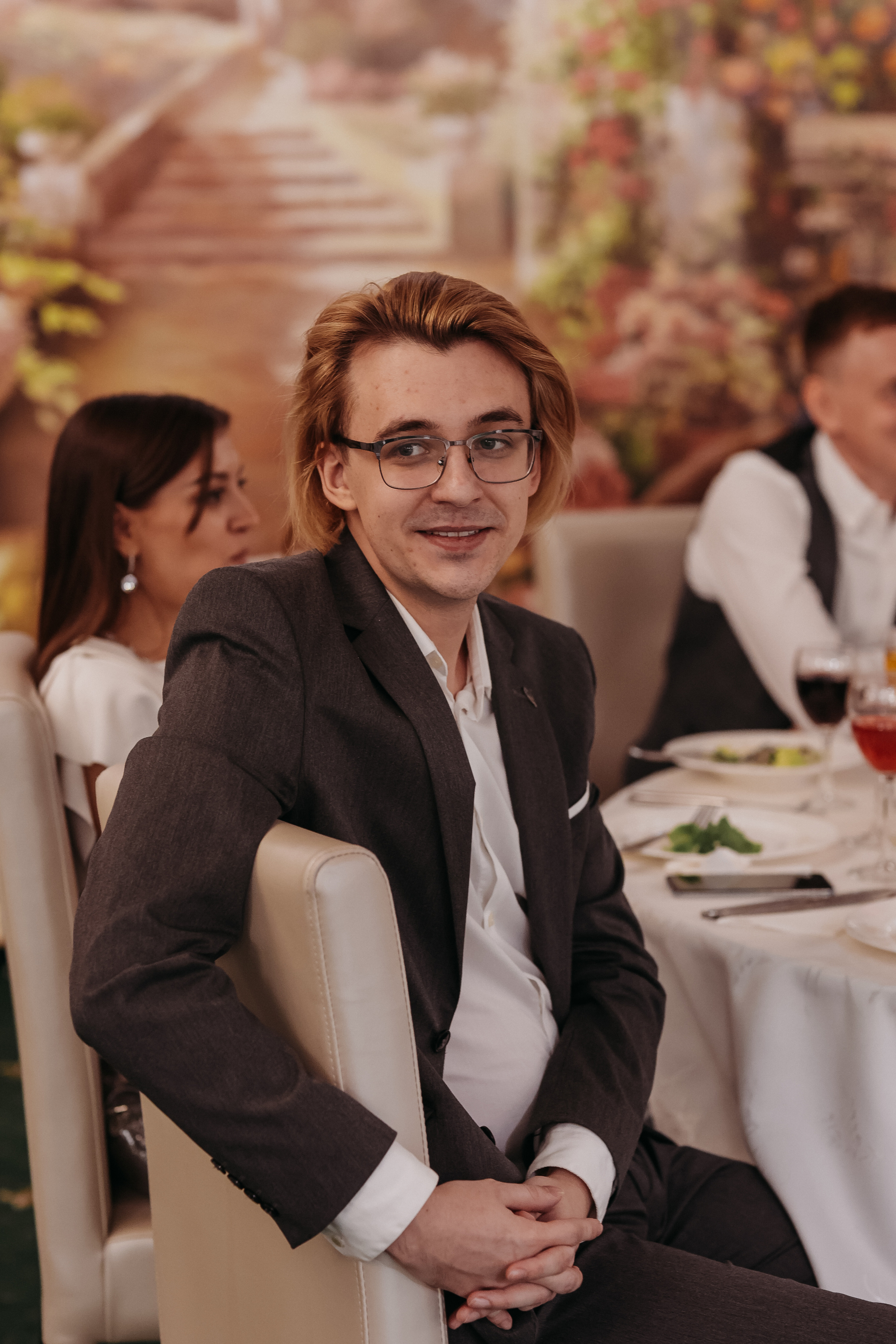 Банкет. Семейный фотограф Тюмень, фотограф на роды Салмина Мария