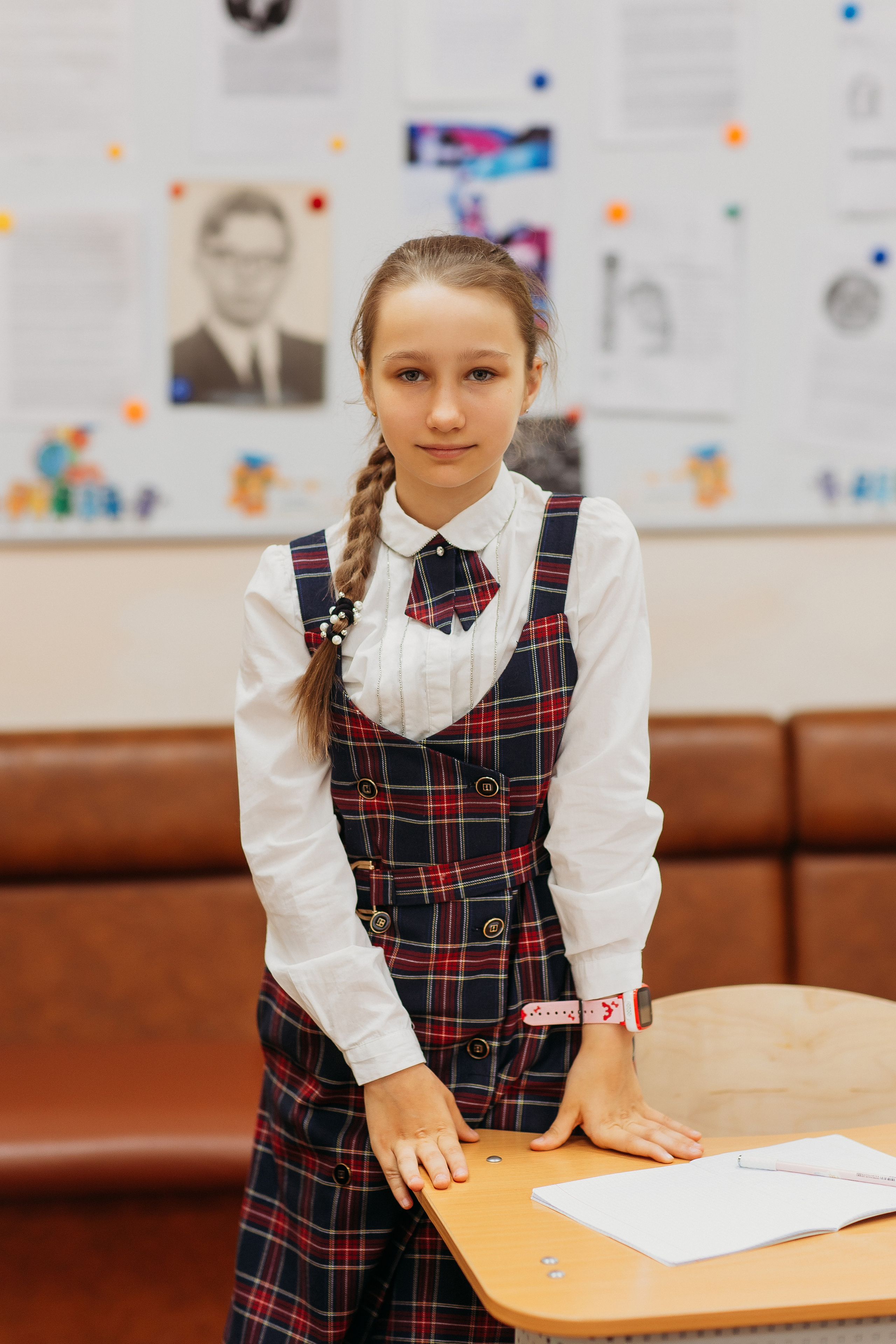 Школа 2 класс. Семейный фотограф Тюмень, фотограф на роды Салмина Мария