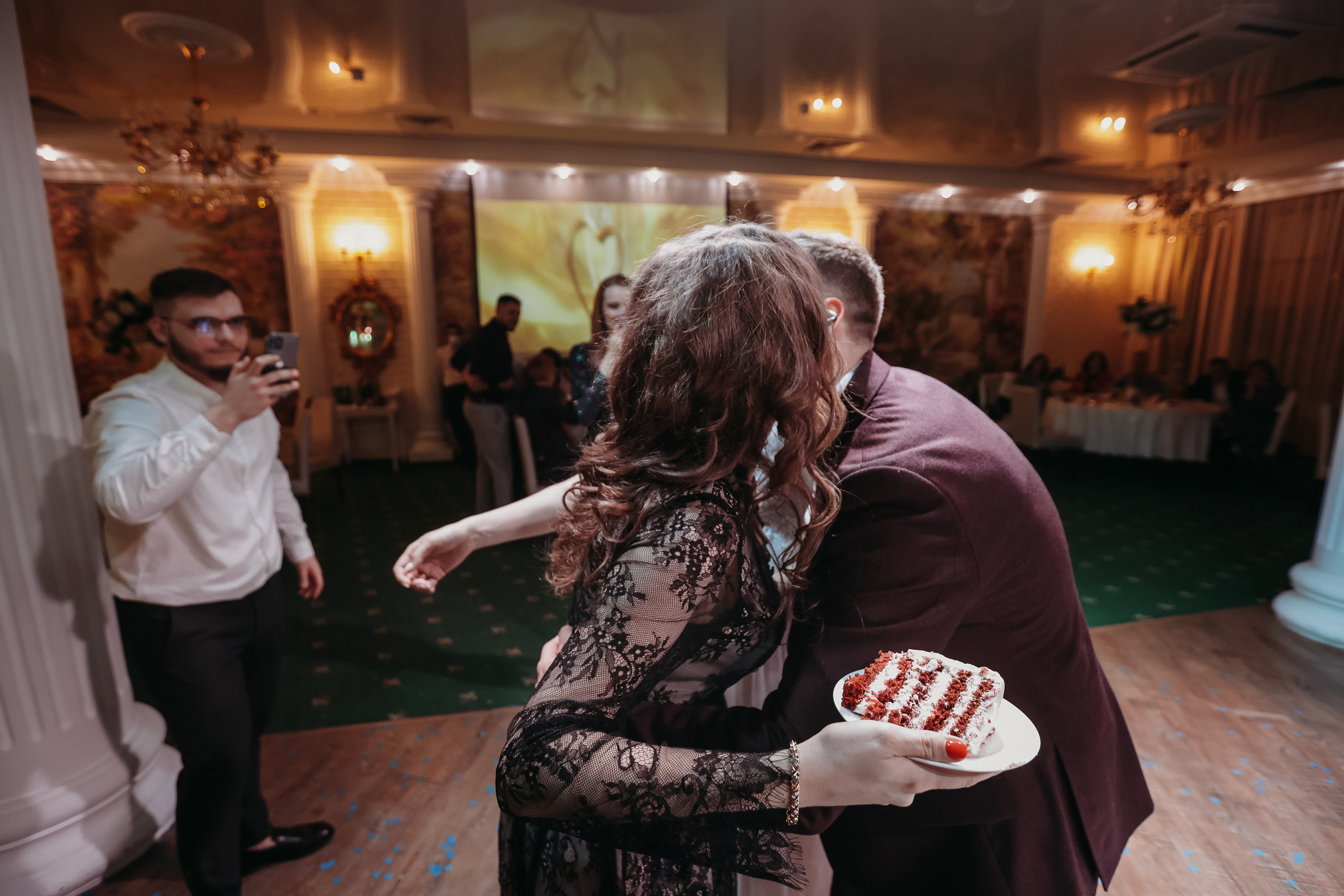 Банкет. Семейный фотограф Тюмень, фотограф на роды Салмина Мария