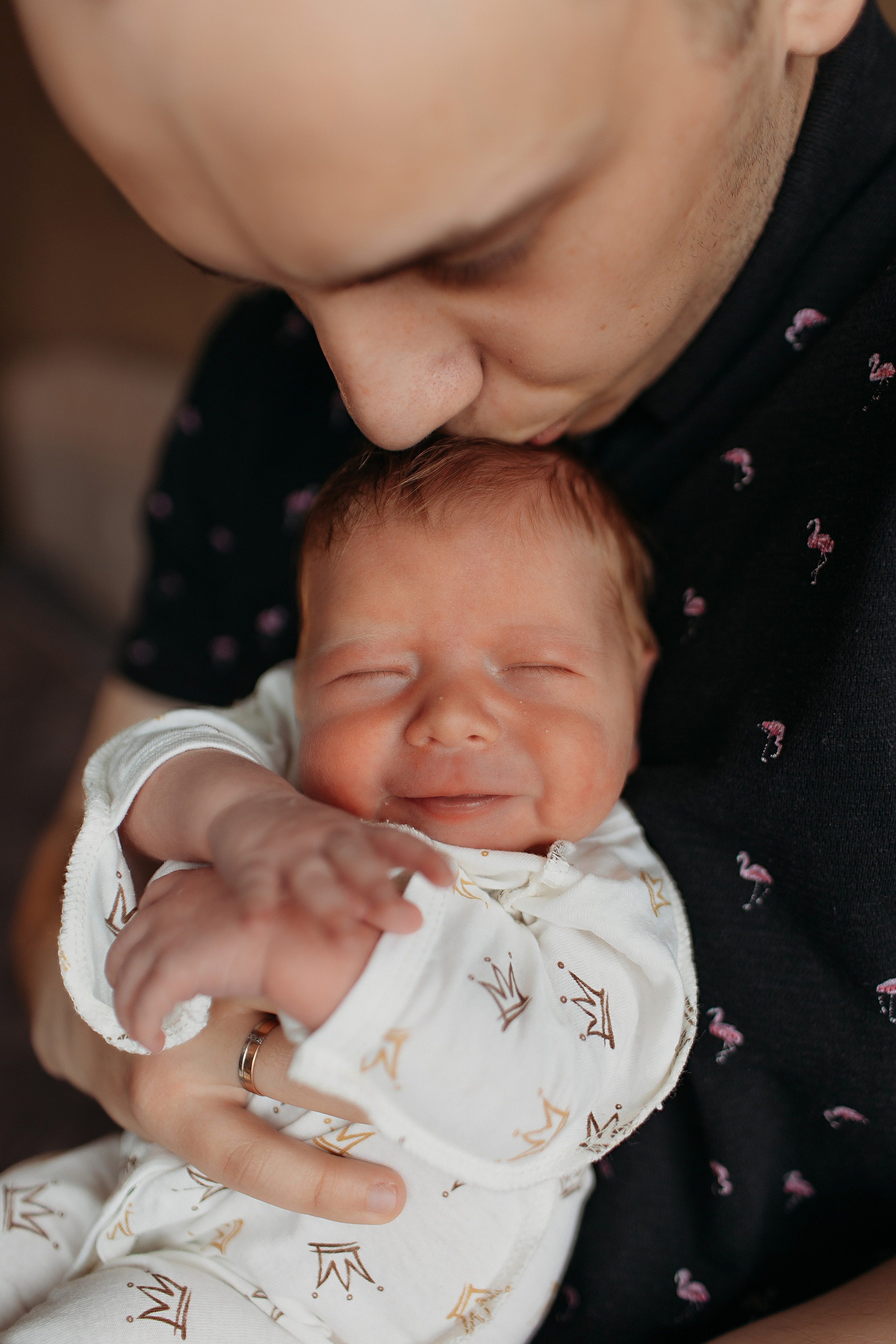 Новорожденный. Семейный фотограф Тюмень, фотограф на роды Салмина Мария