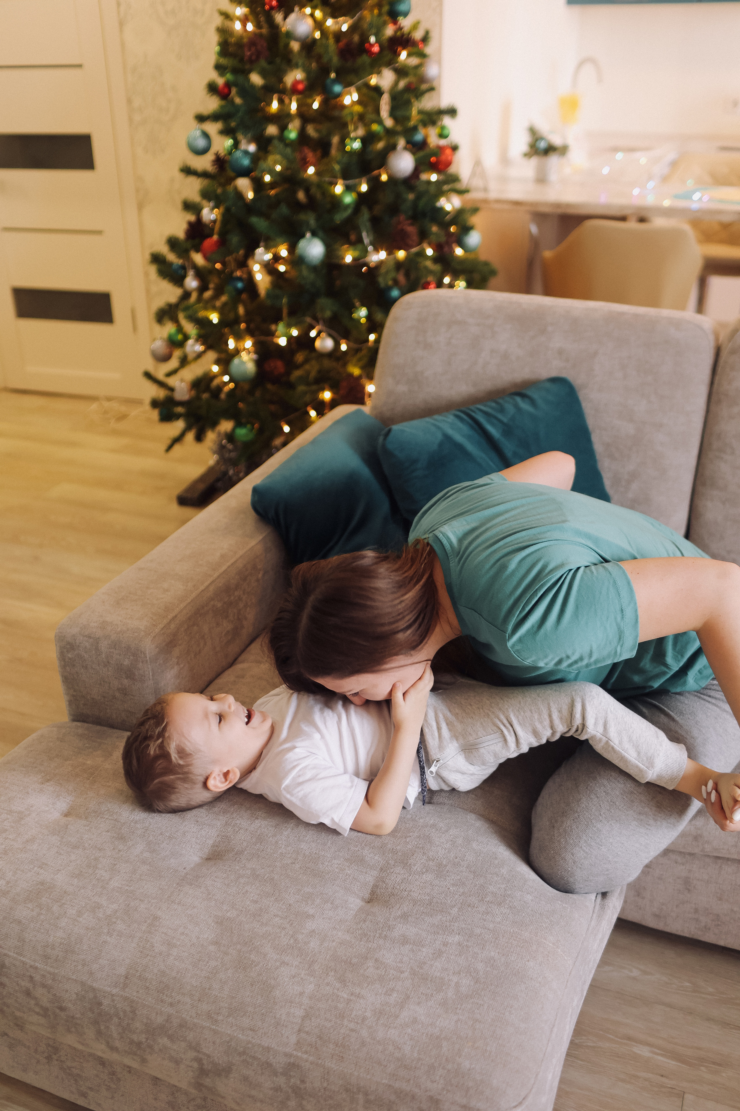 Новогодняя. Семейный фотограф Тюмень, фотограф на роды Салмина Мария
